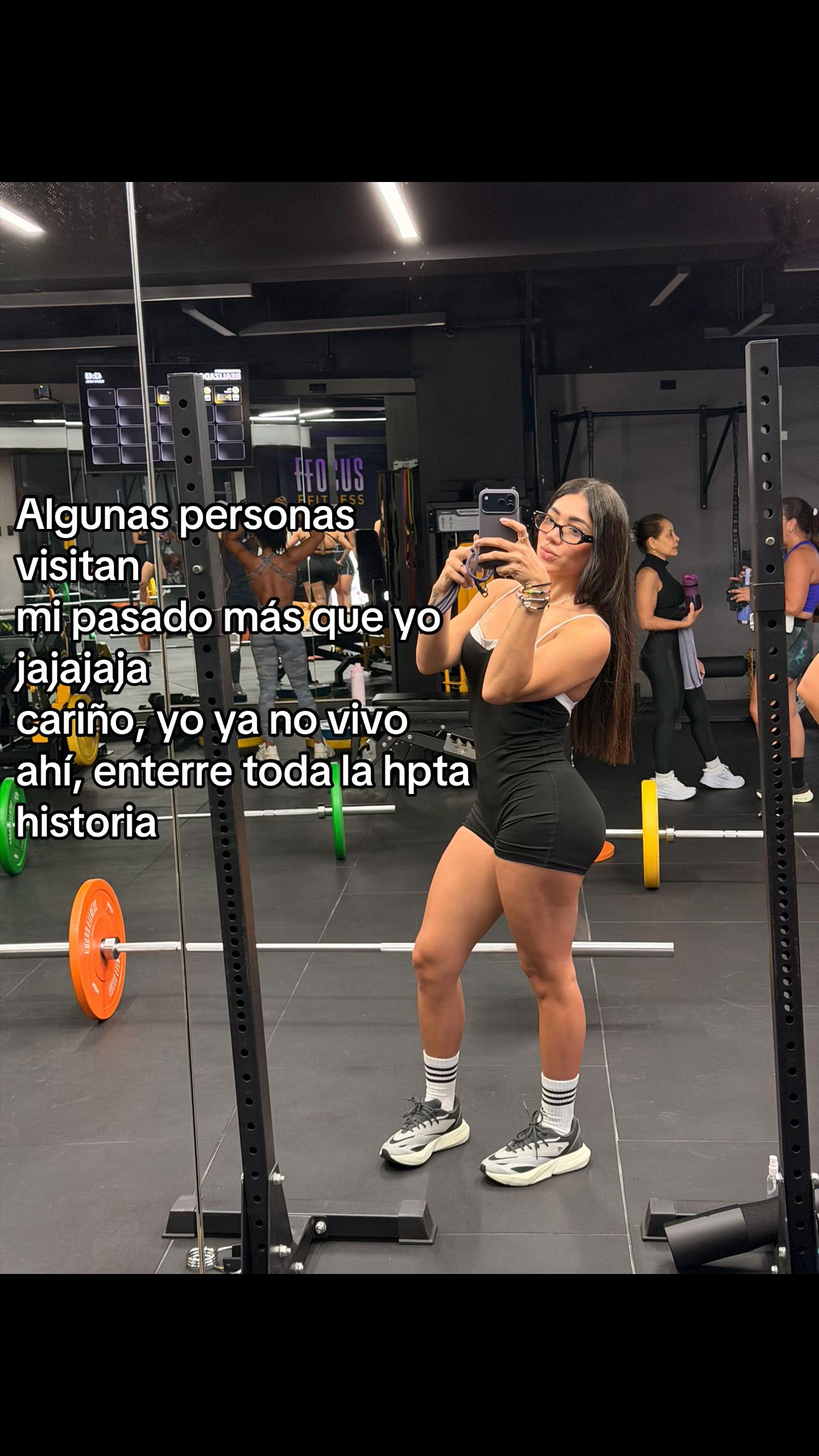 @Creador de Contenido • UGC