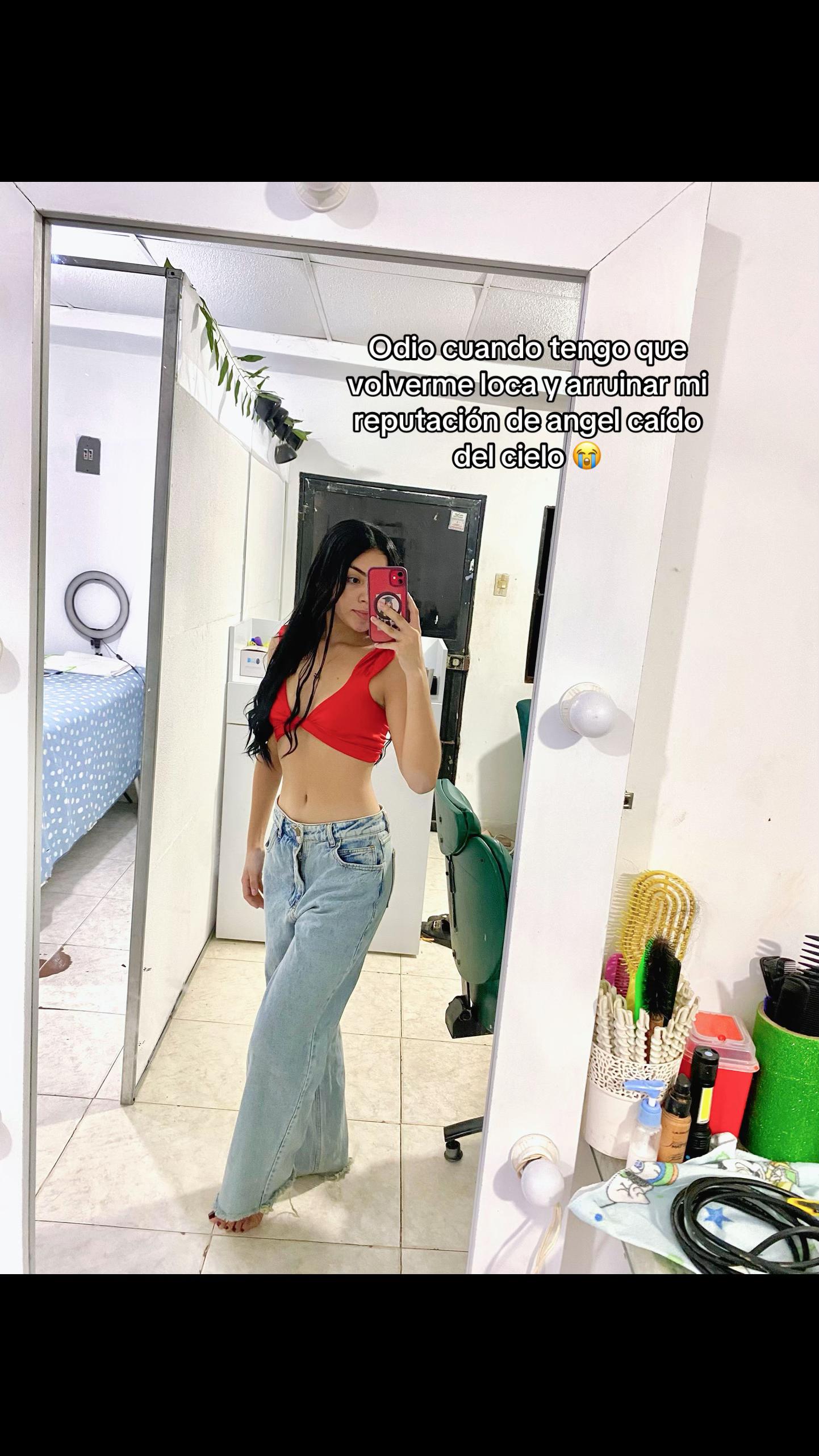 @Nicol2208