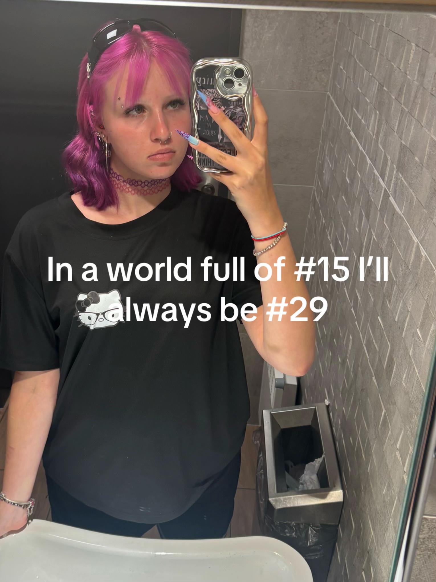 @ur.favpinkie