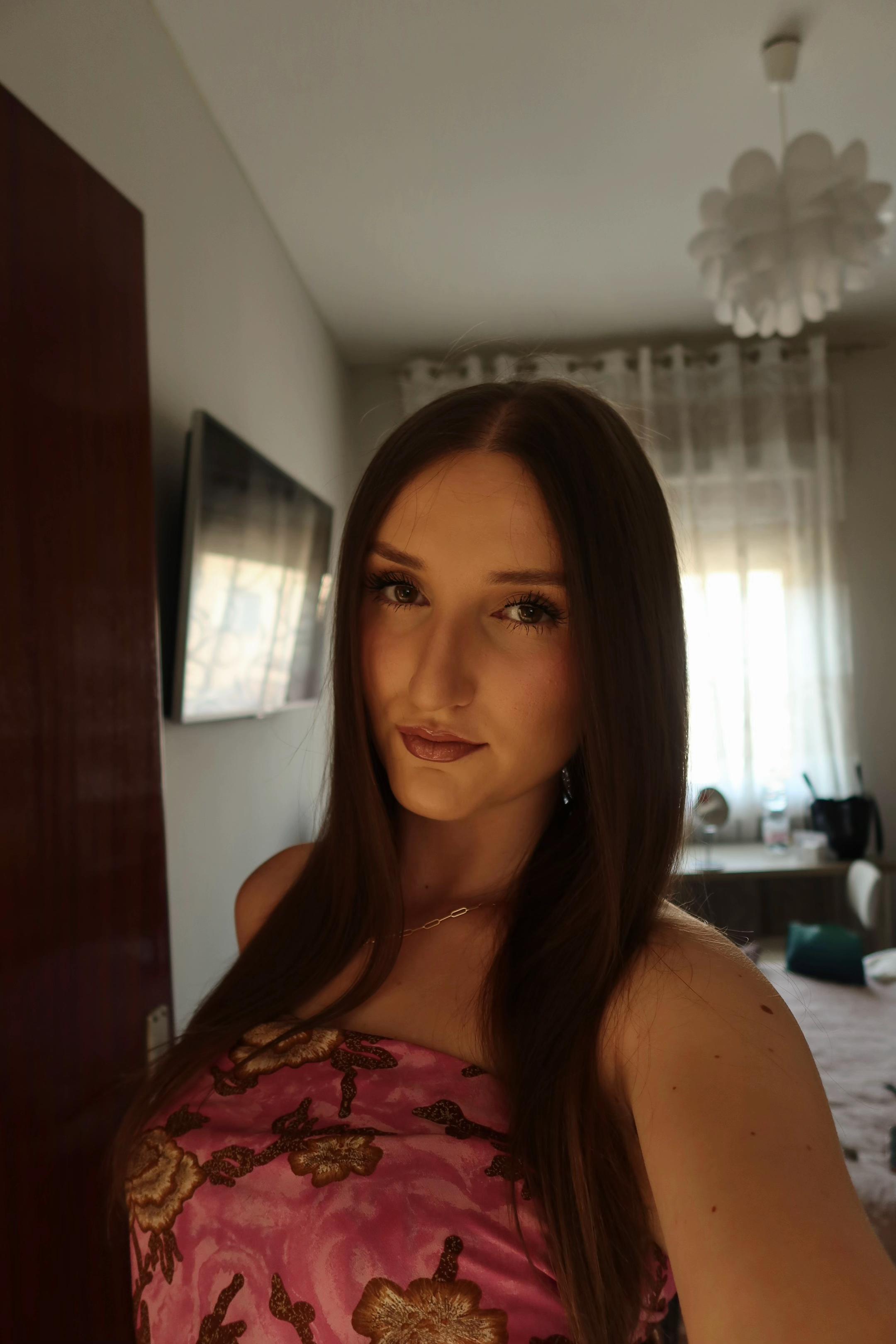 @Isabella