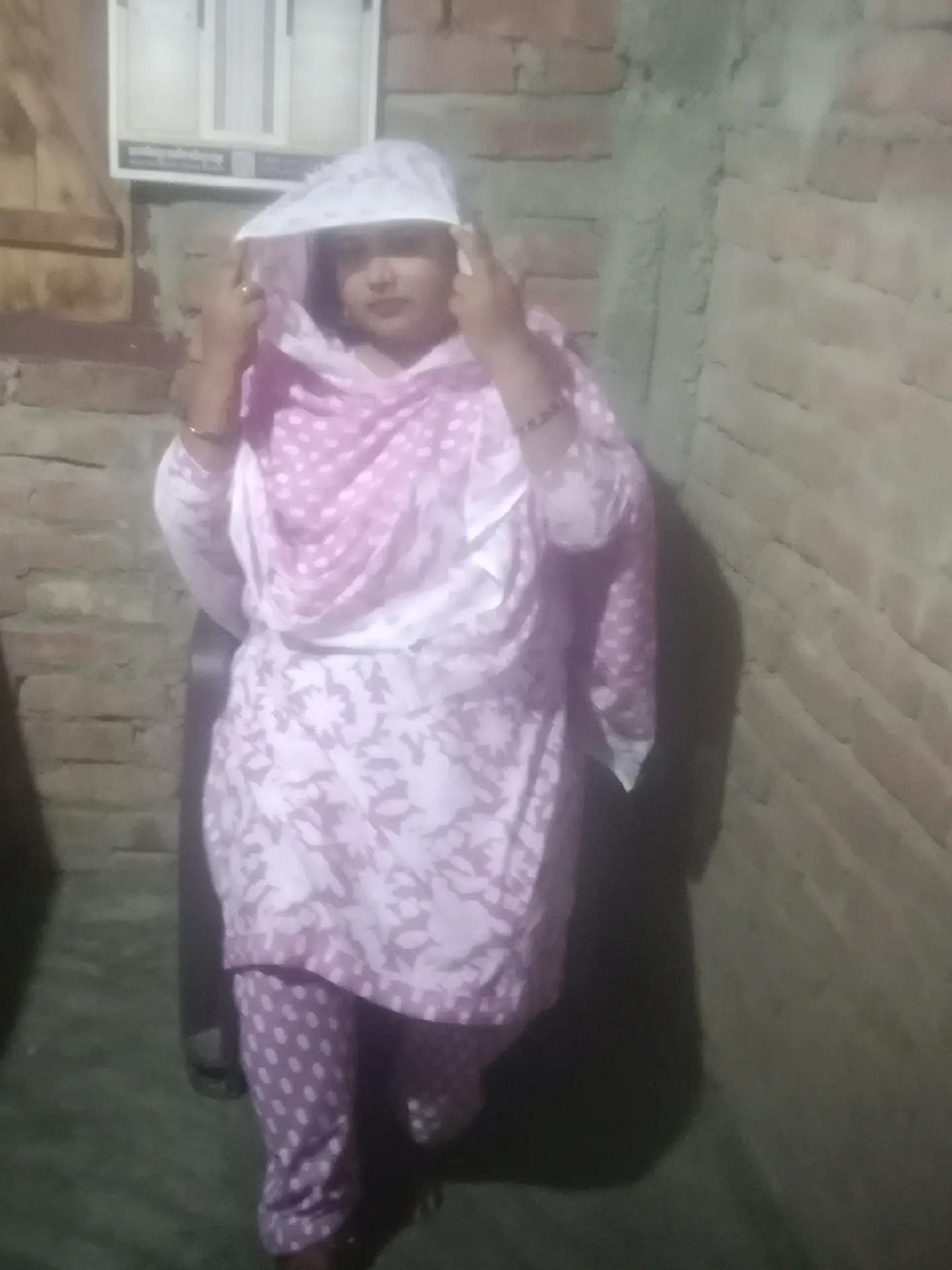 @Roshni khatoon