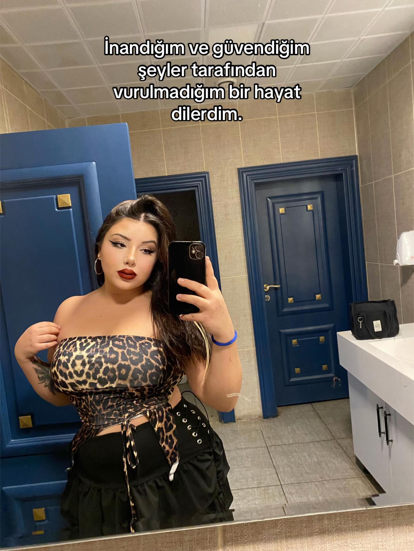 @Yade Nur Kandemir