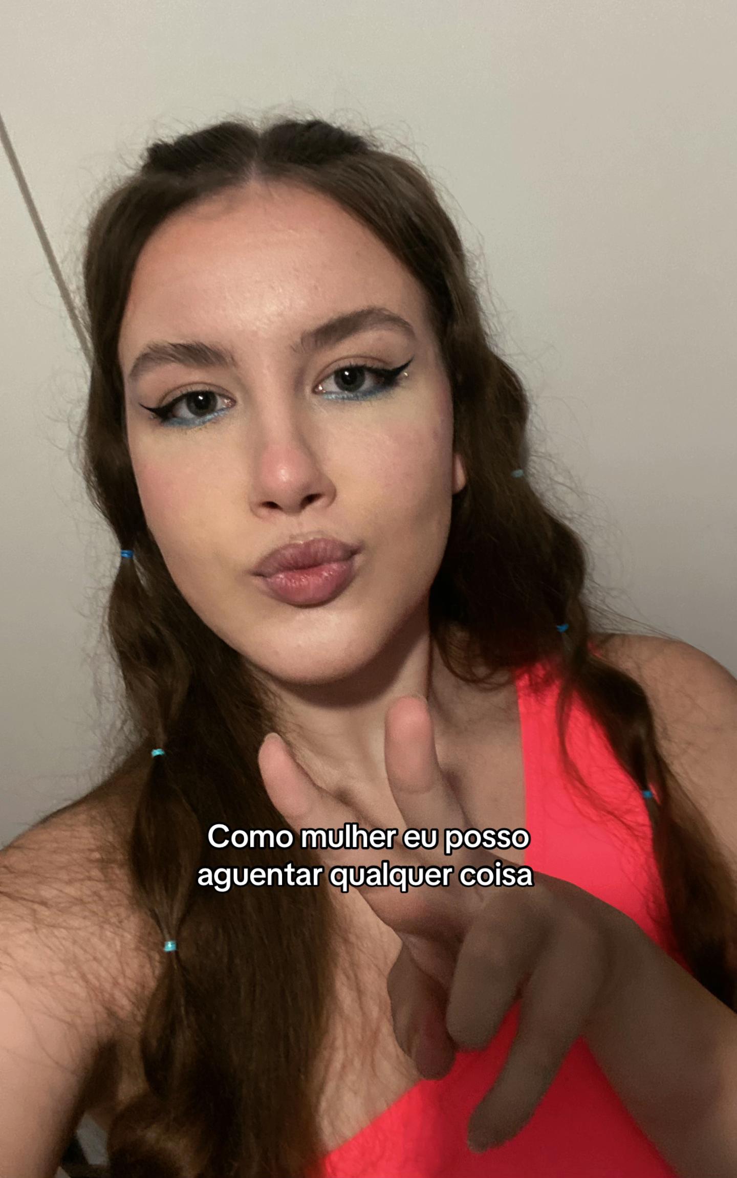 @DEBORA