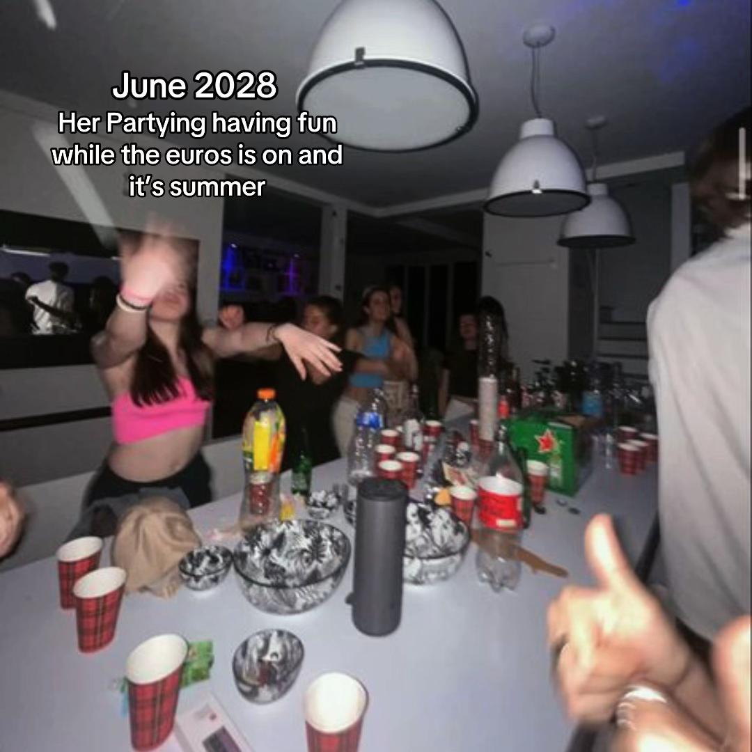 @𝕮𝕵𝕻