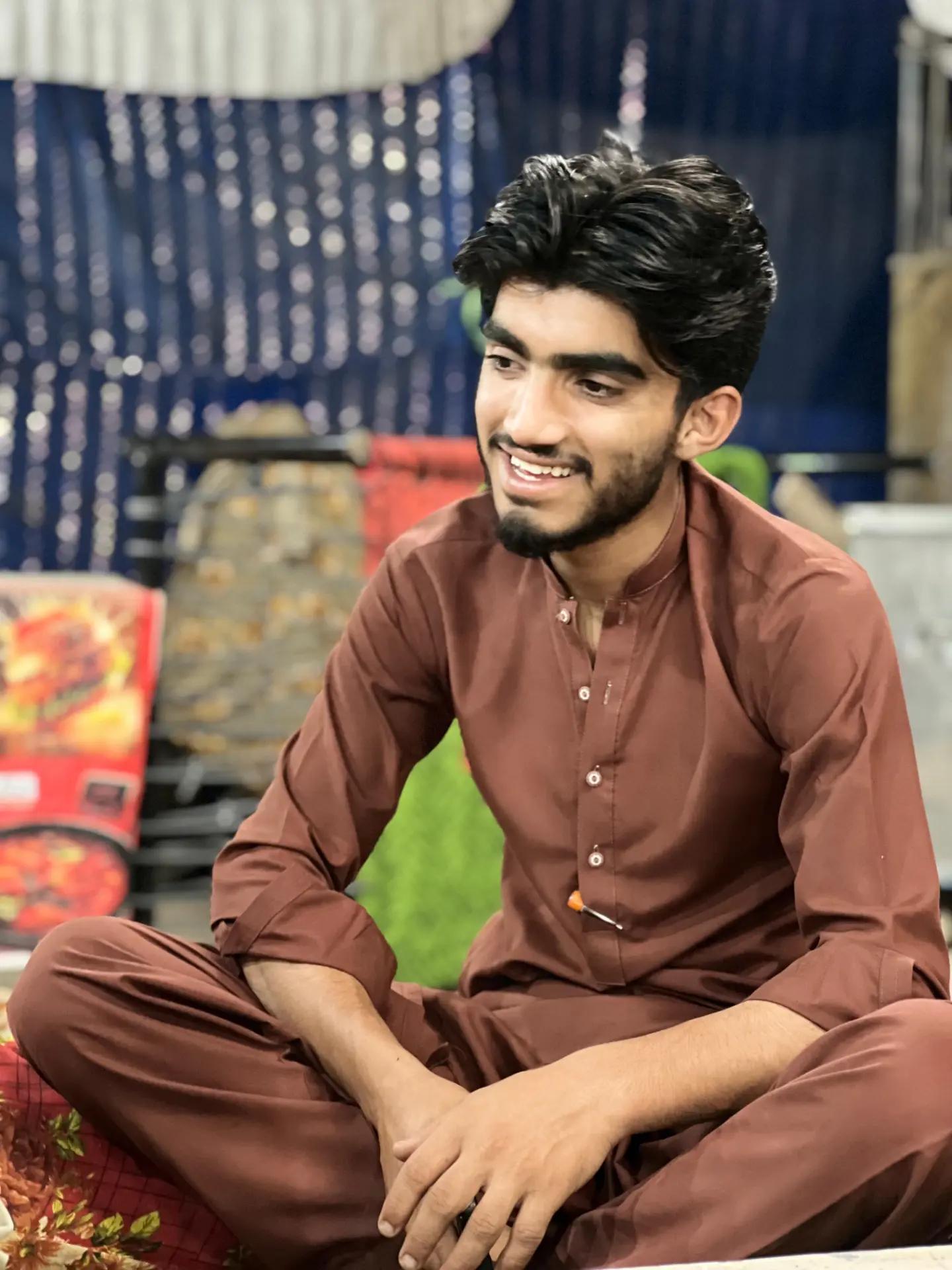 @Daniwadka