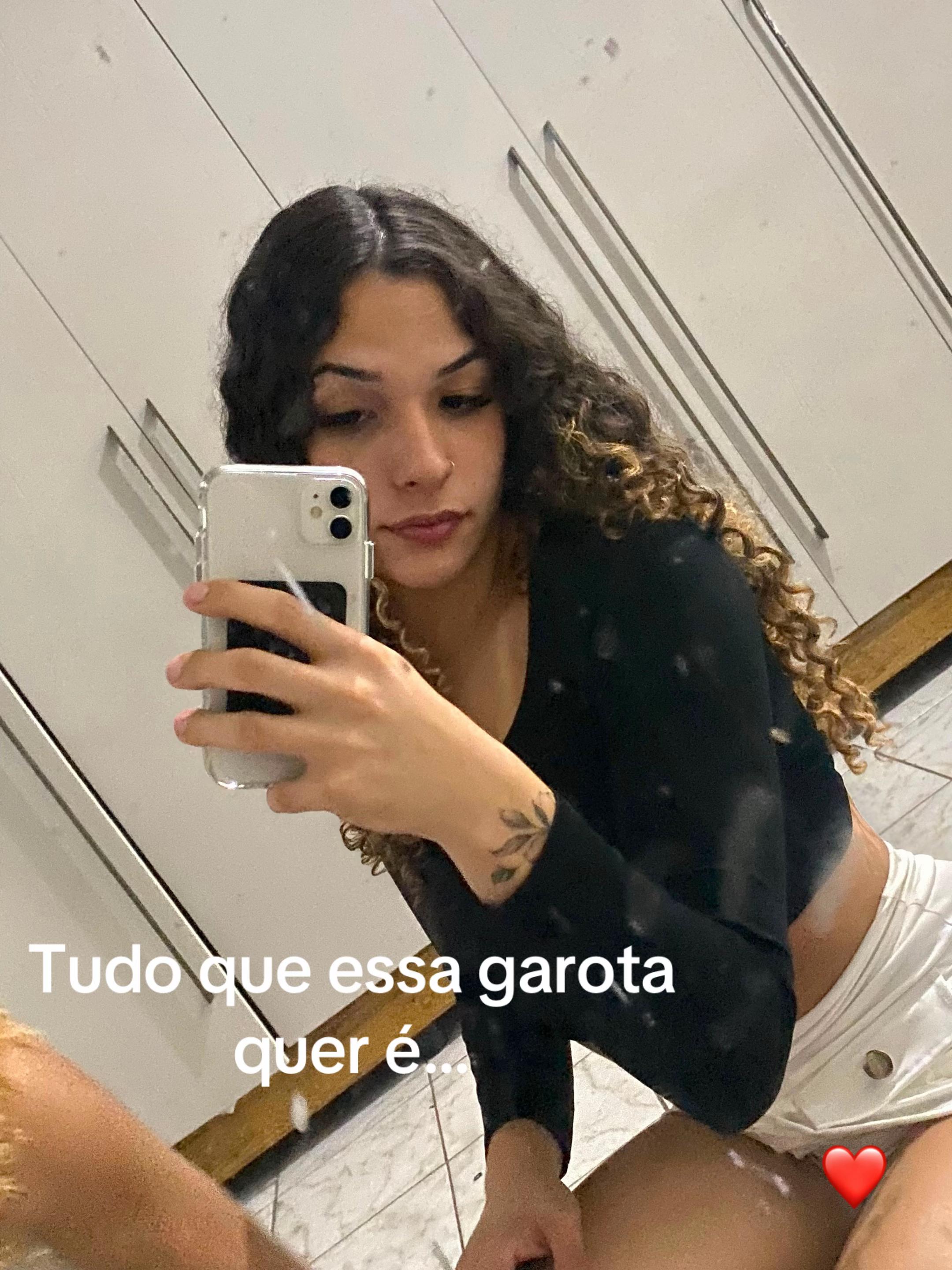 @Larissa galetti