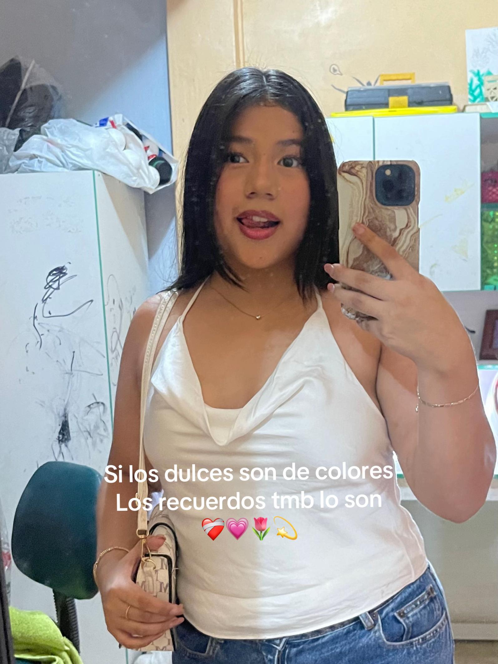 @Becaaaa