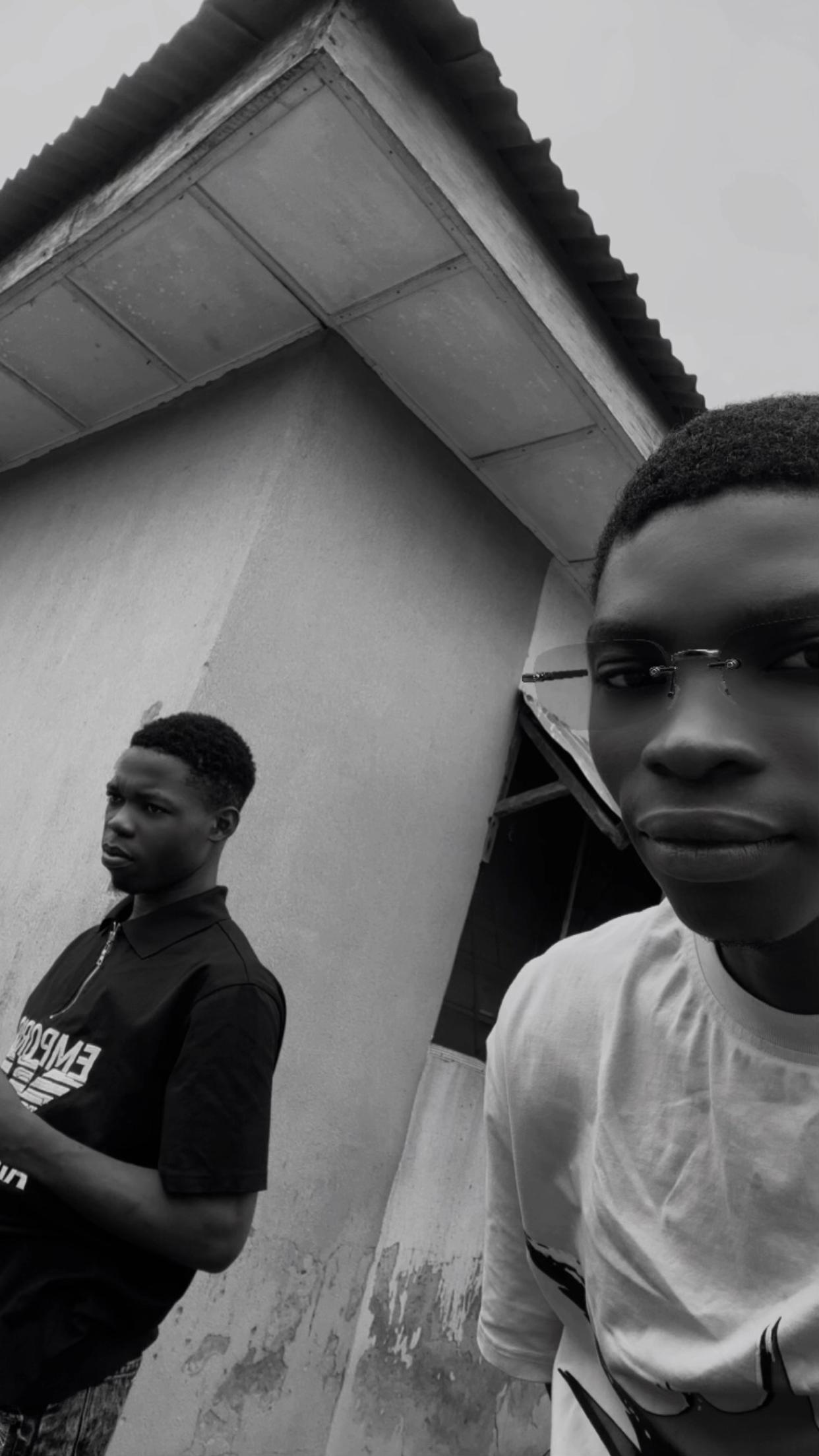 @ADELEKE AWWAL 🔥 ZINODICT❤️🫂