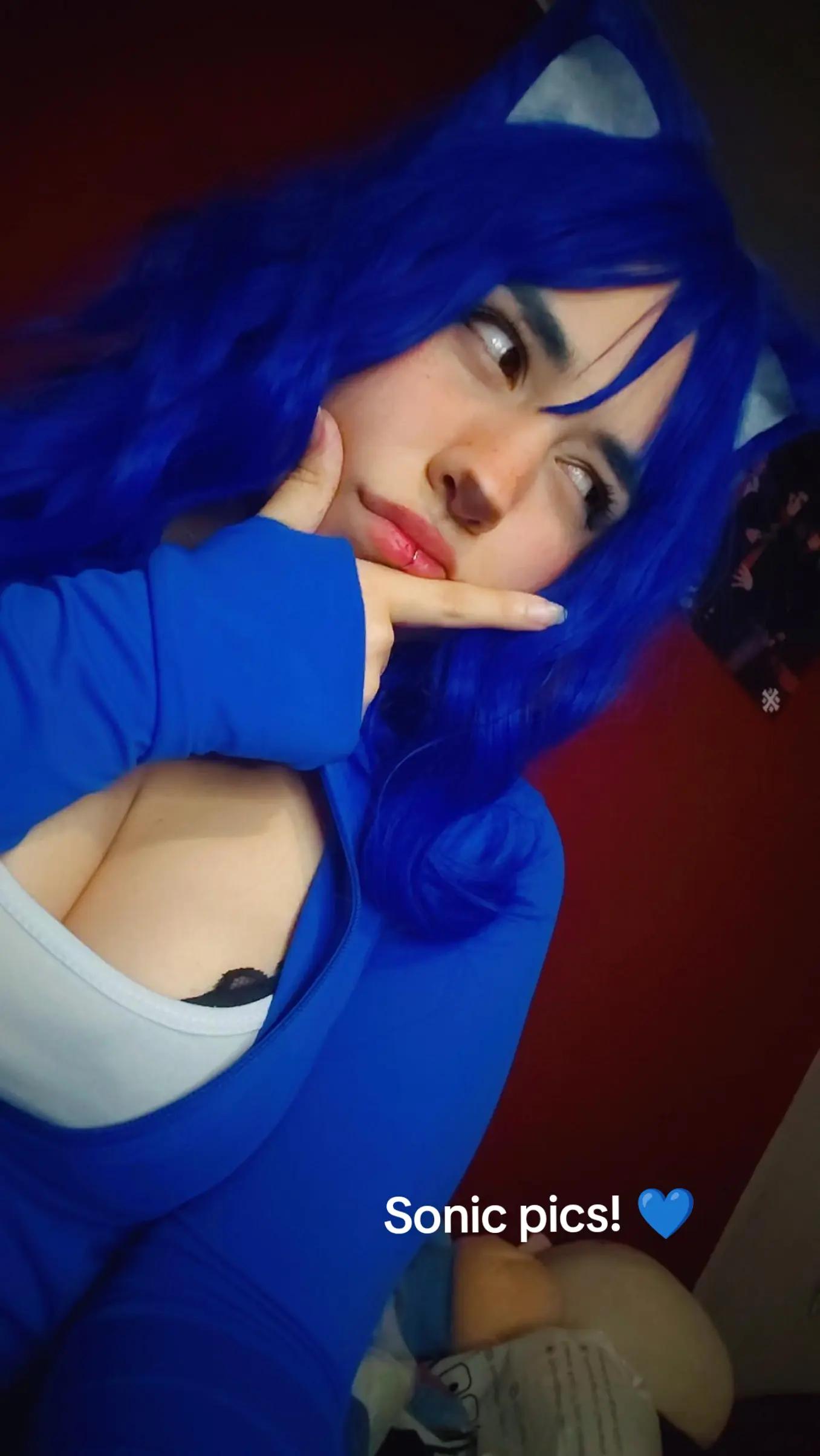 @Vampyra🦇
