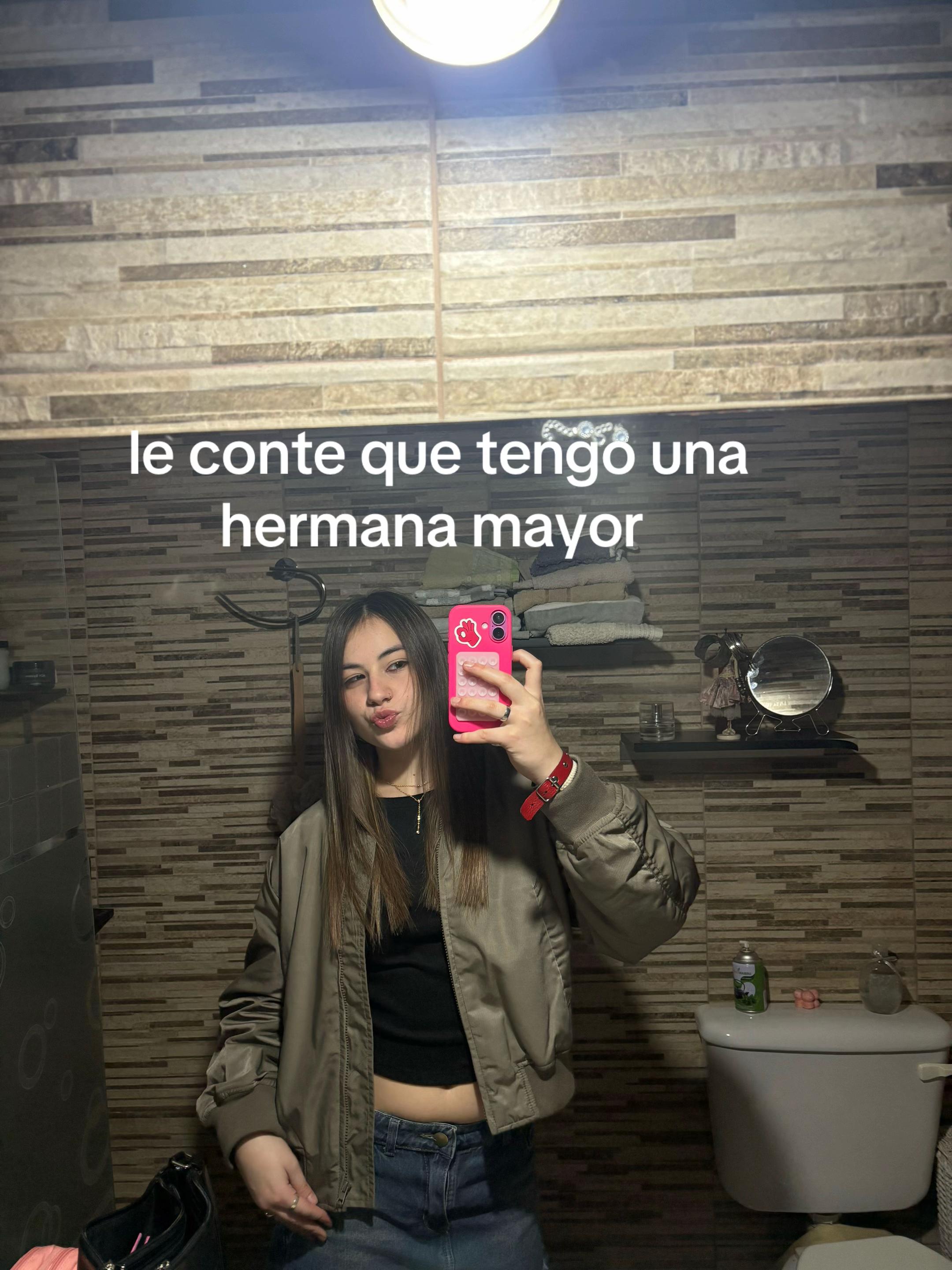 @luchirojas_
