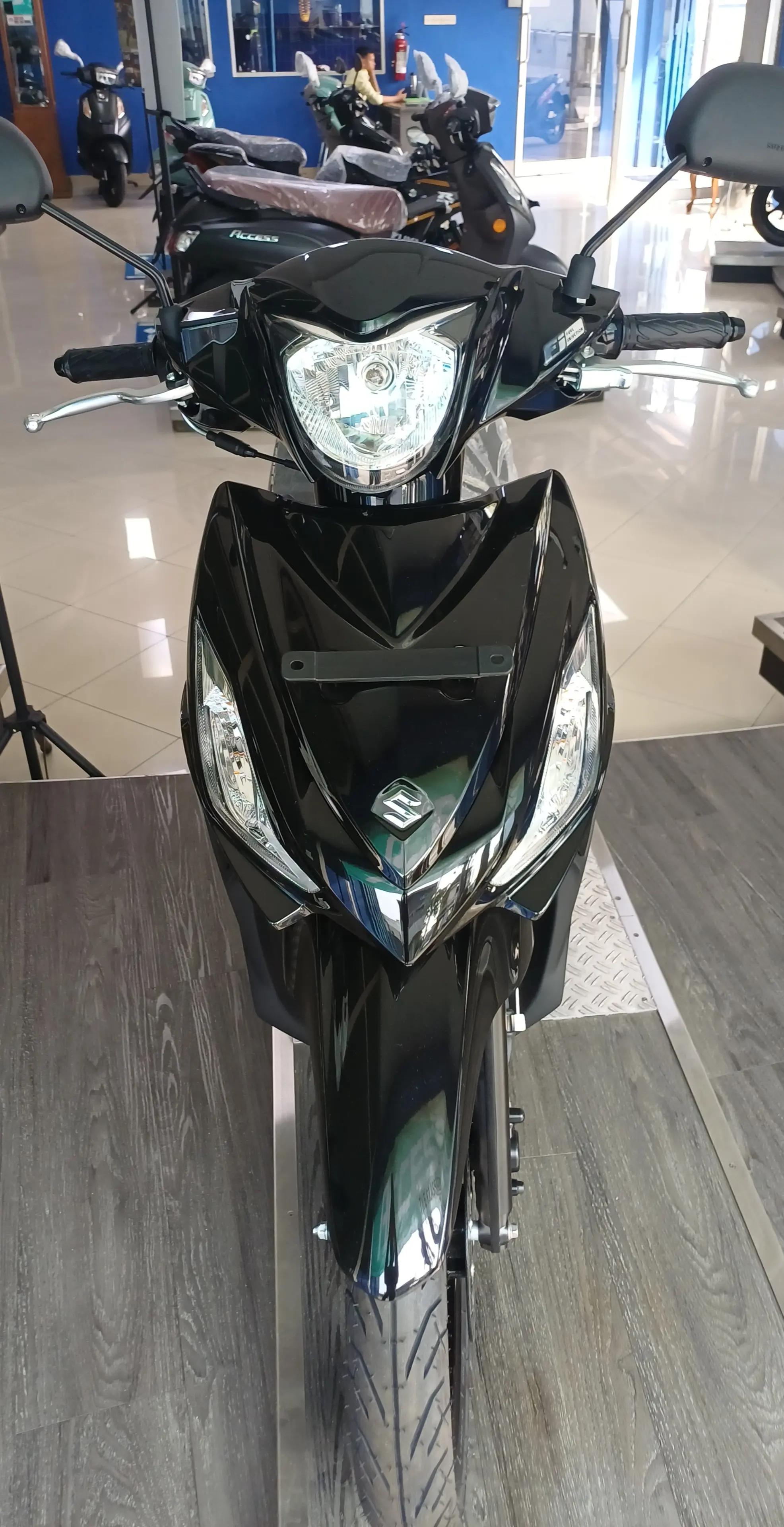 @suzuki hayam wuruk