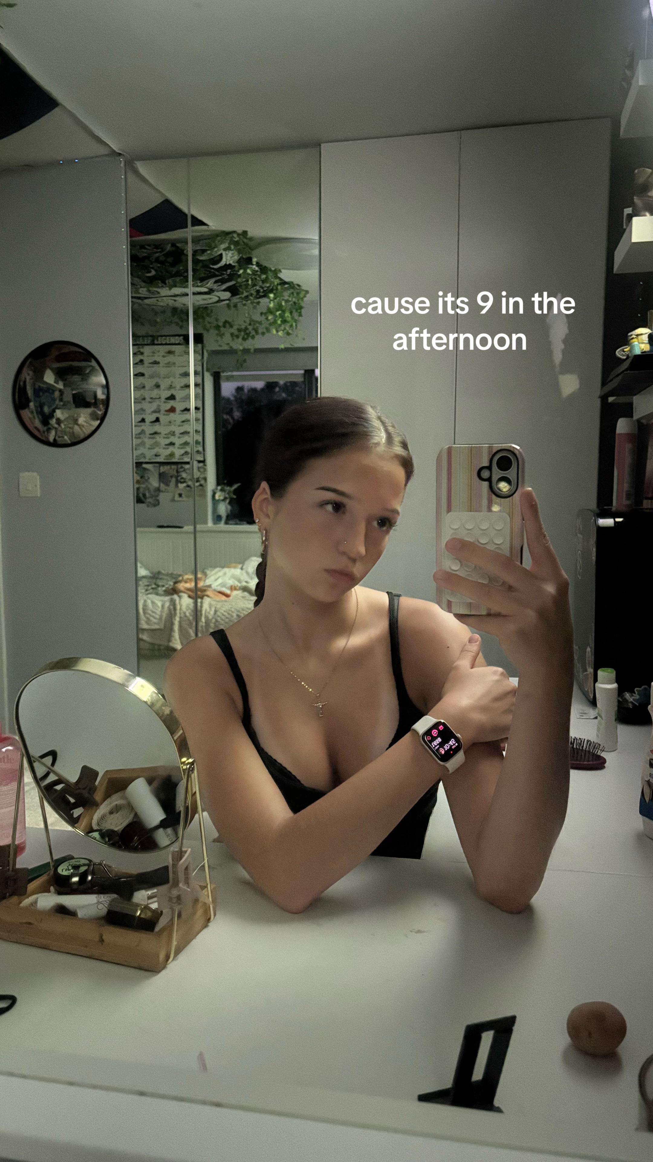 @🪽