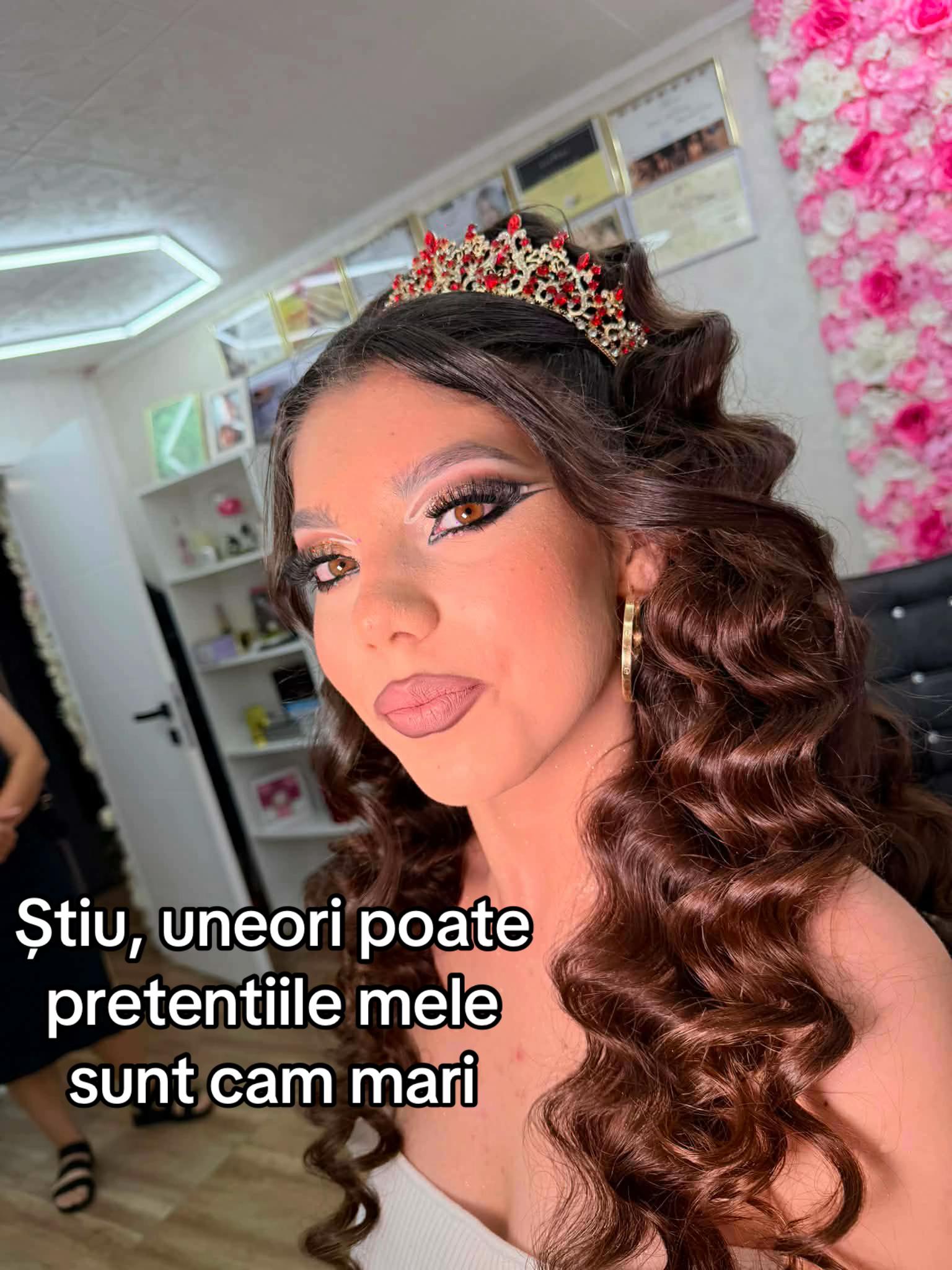 @_.izaaaa._