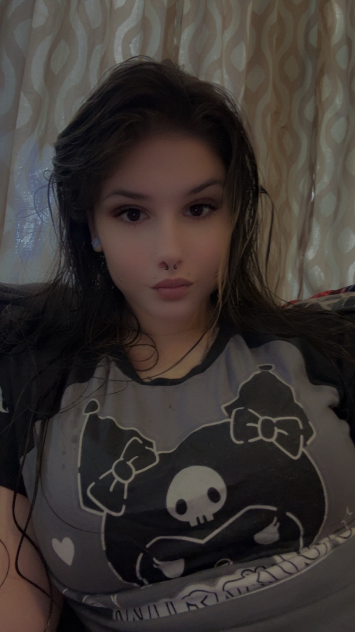 @Pretty Lil Gothic Thang 🥀🖤