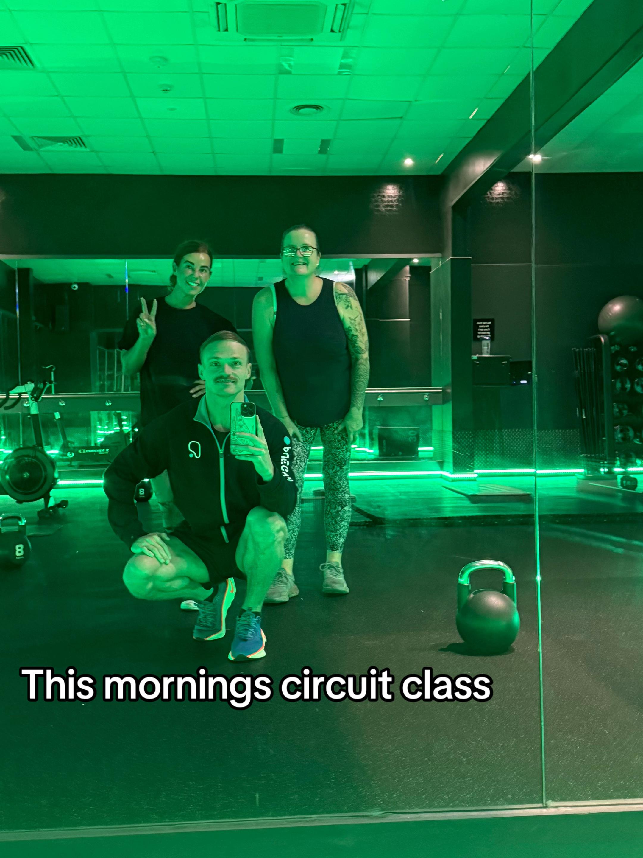 @TOM | PERSONAL TRAINER