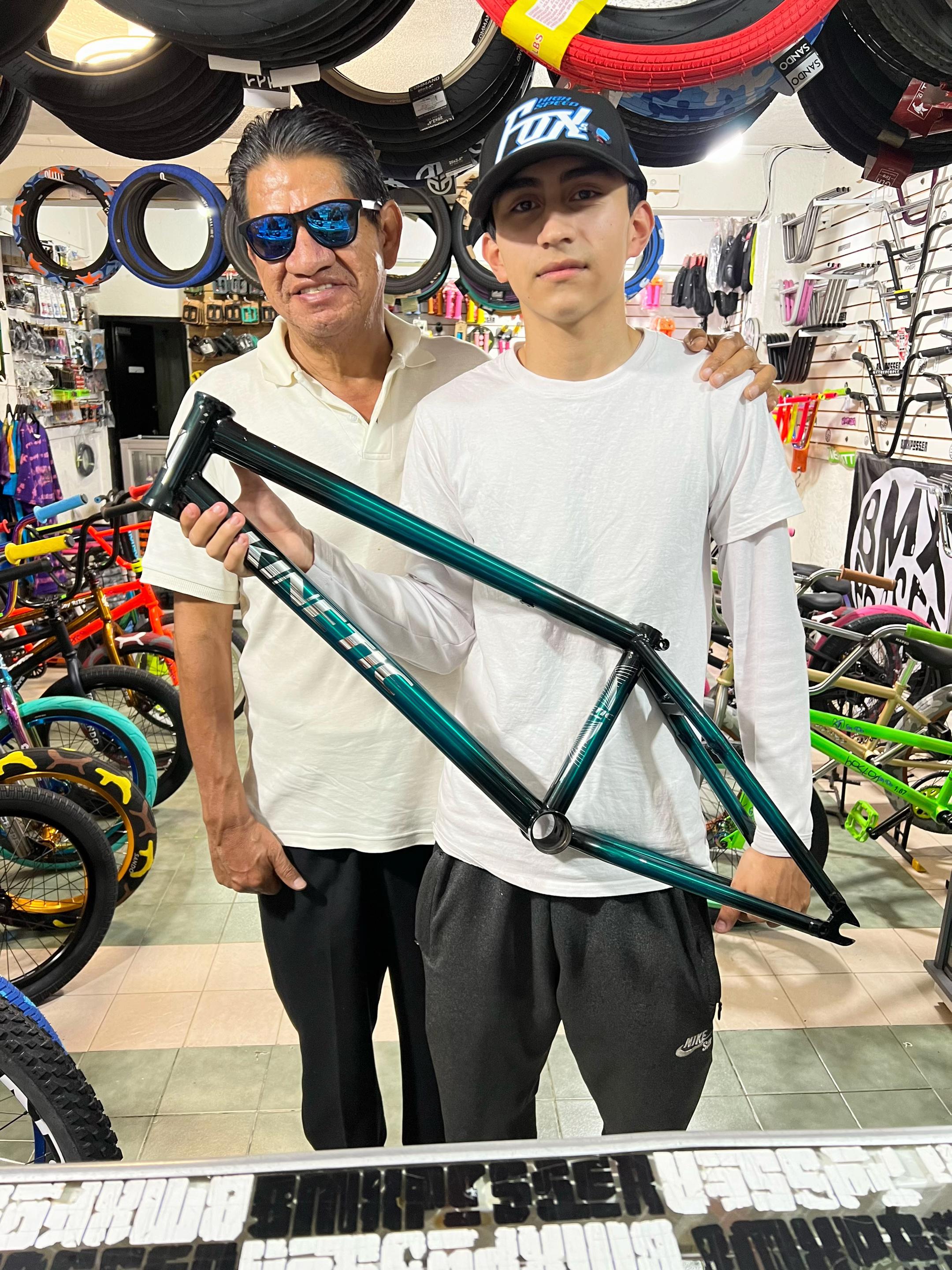 @Thebmxposser.