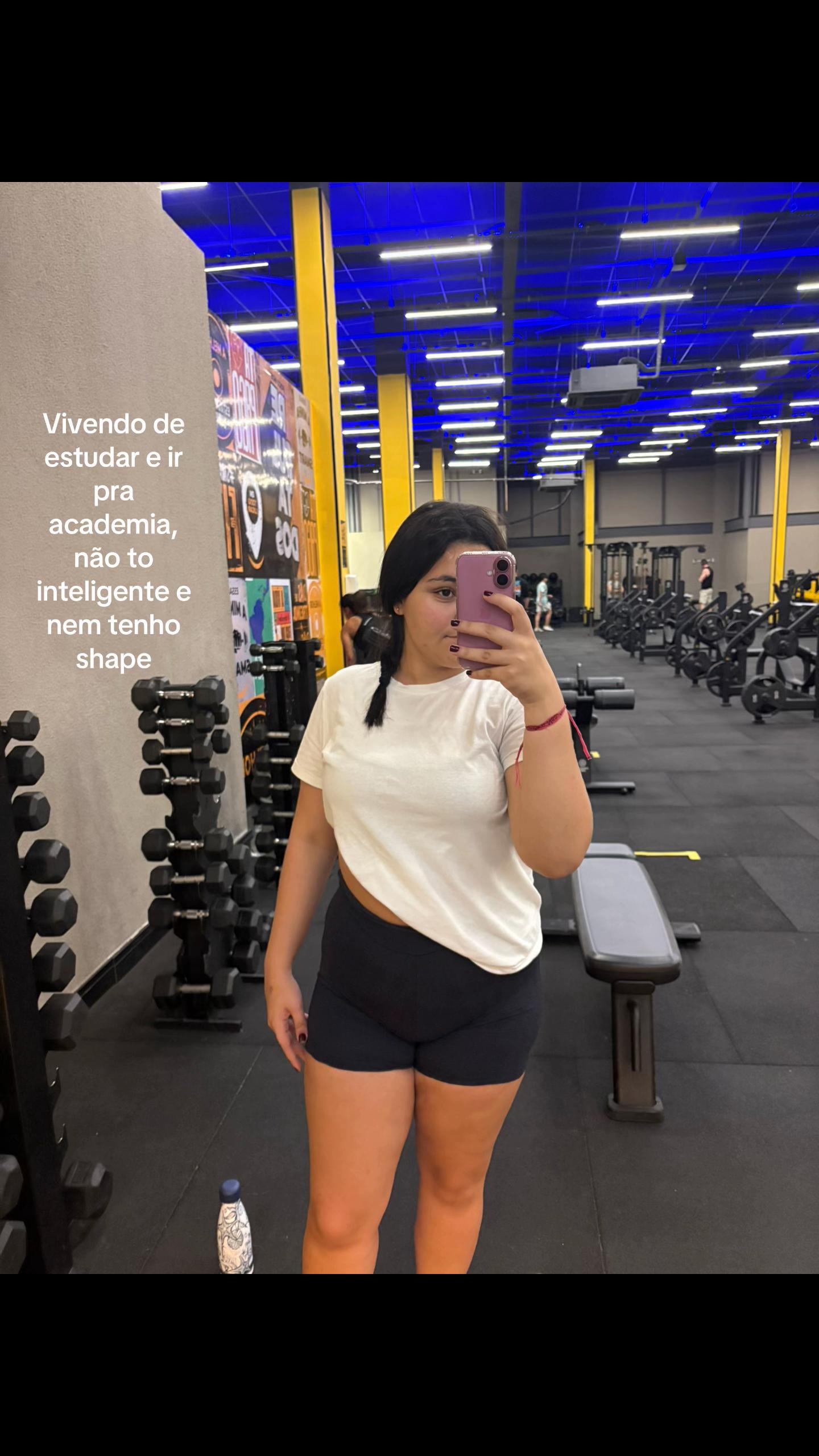 @lena_barcellos