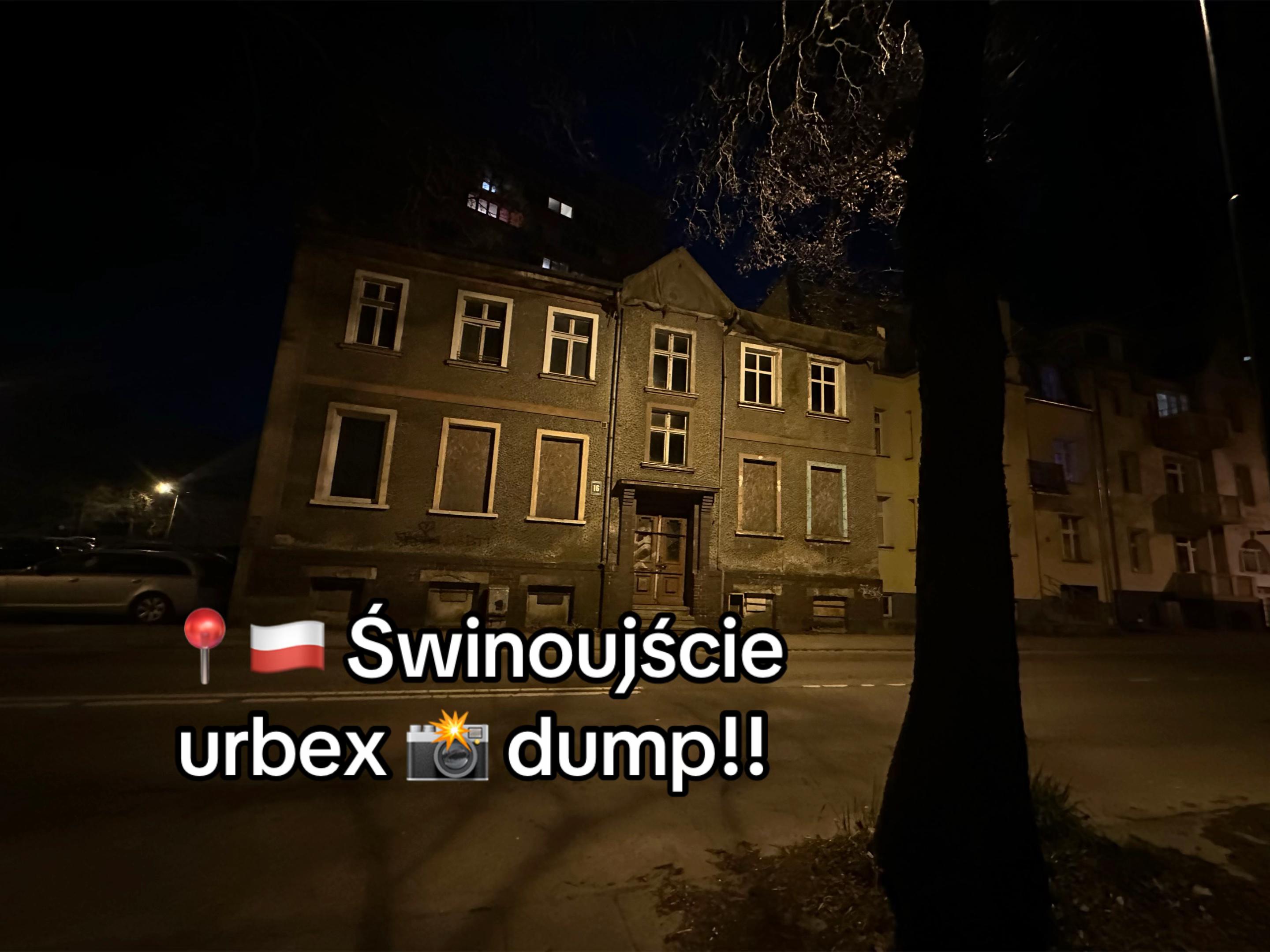@🏚️