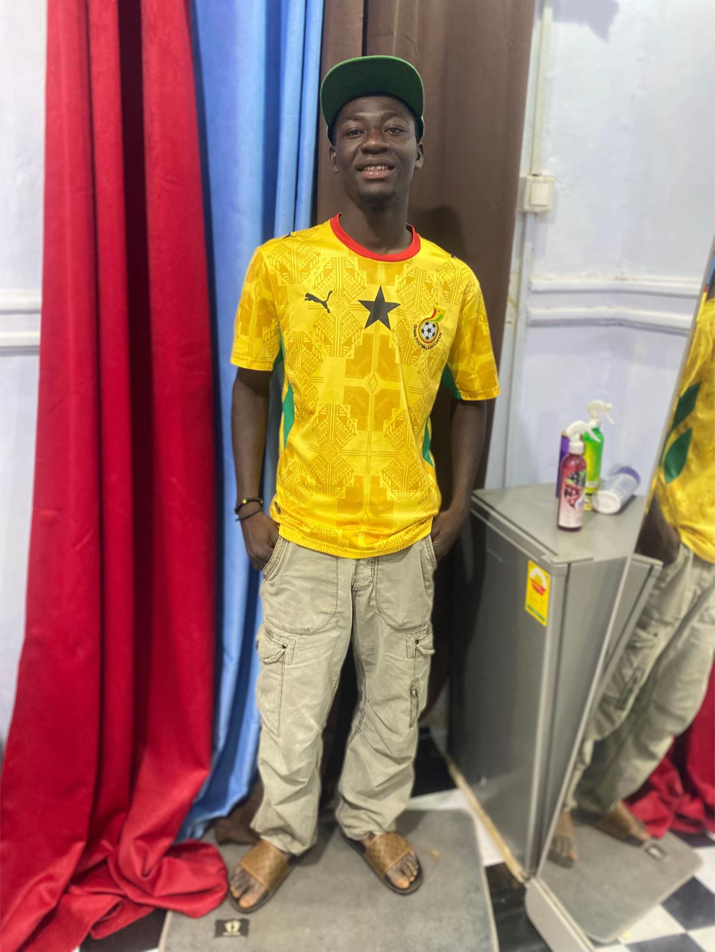 @SAY HI 👋 TO UZAMA 🦅 ISHMAIL