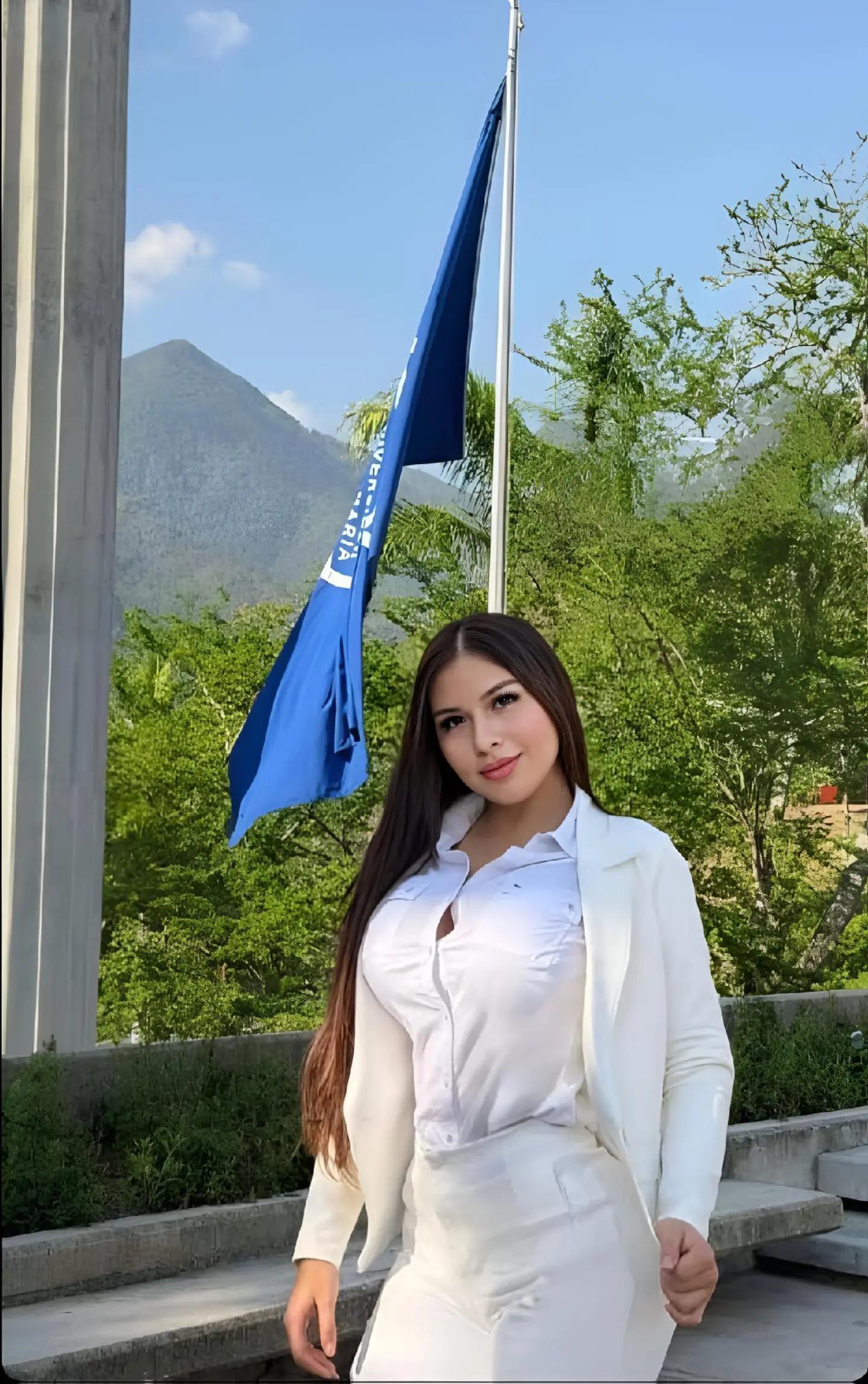 @esthefaniahernadez