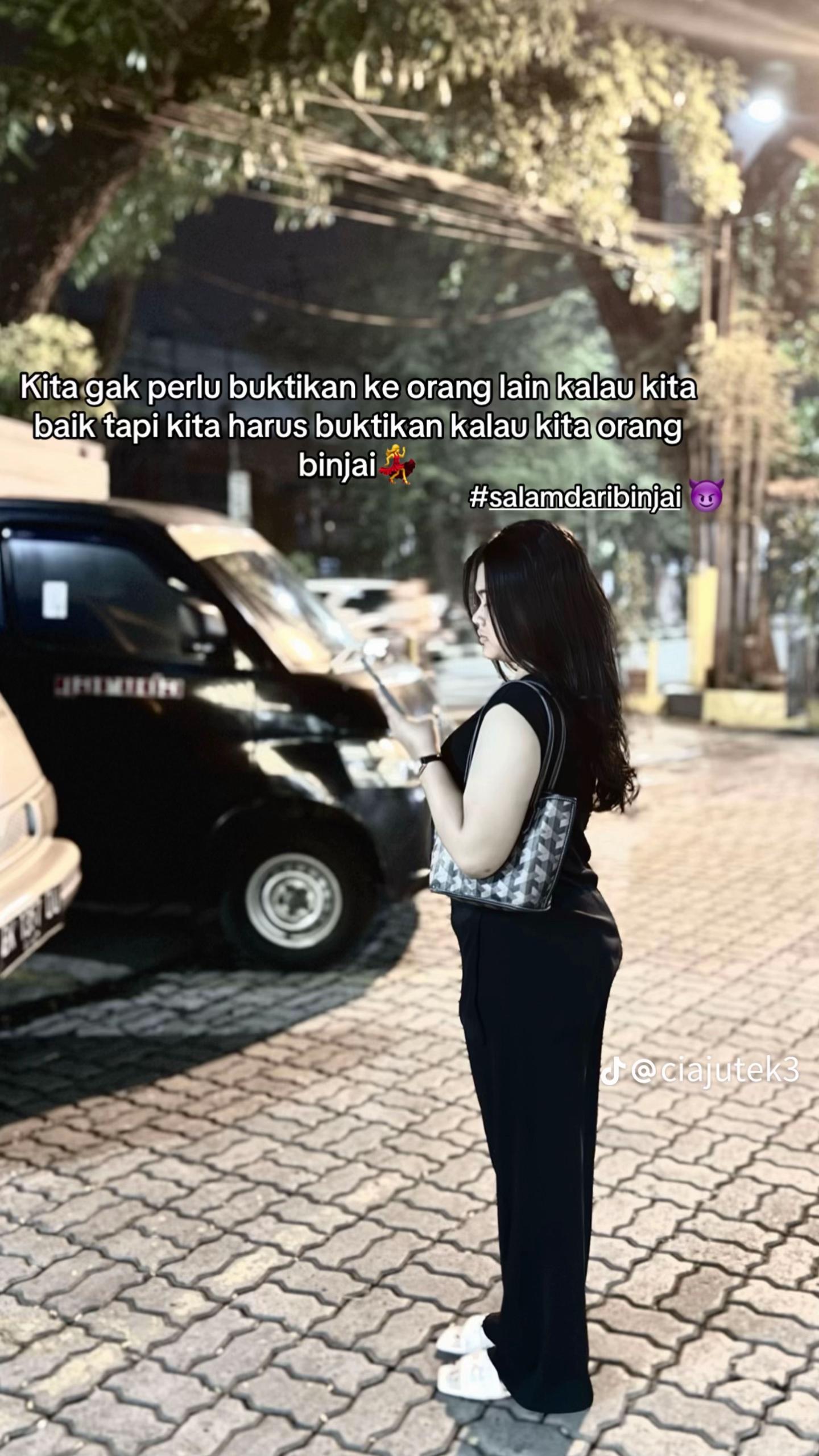 @Ari Tonang