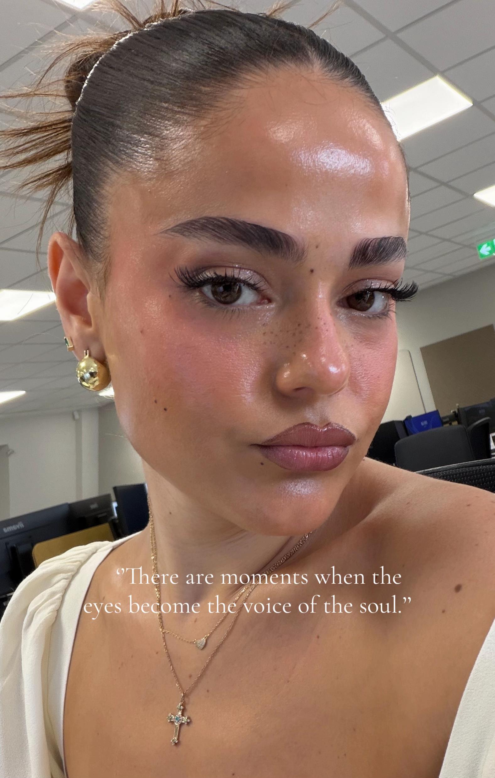 @𝒜𝓁𝓂𝑒𝒾𝒹𝒶