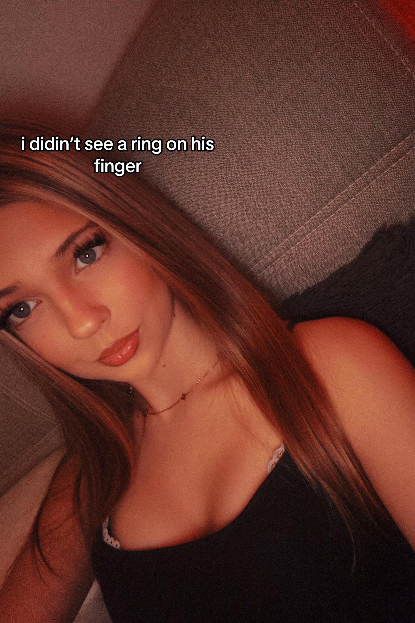 @𝐂