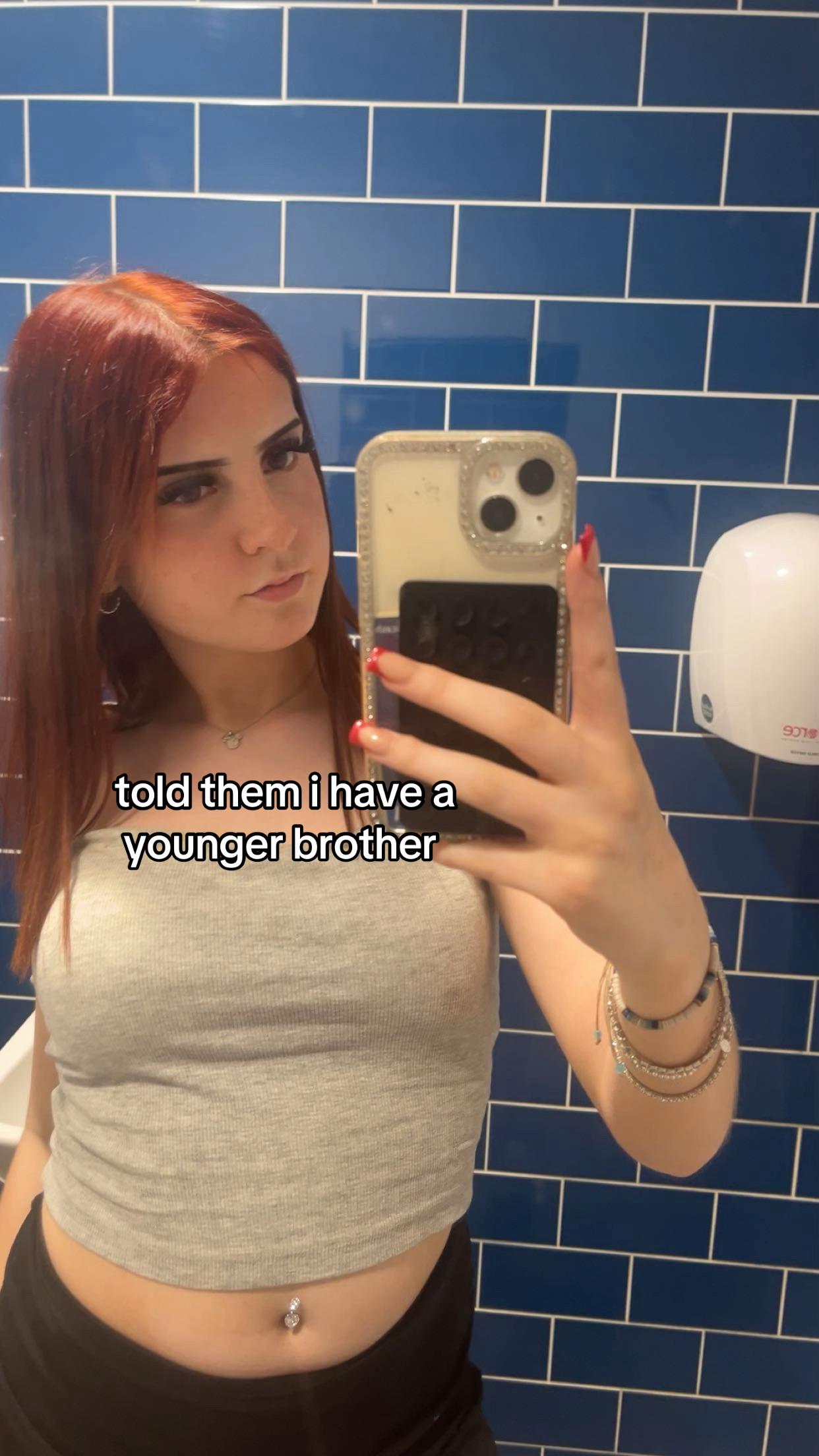 @holls