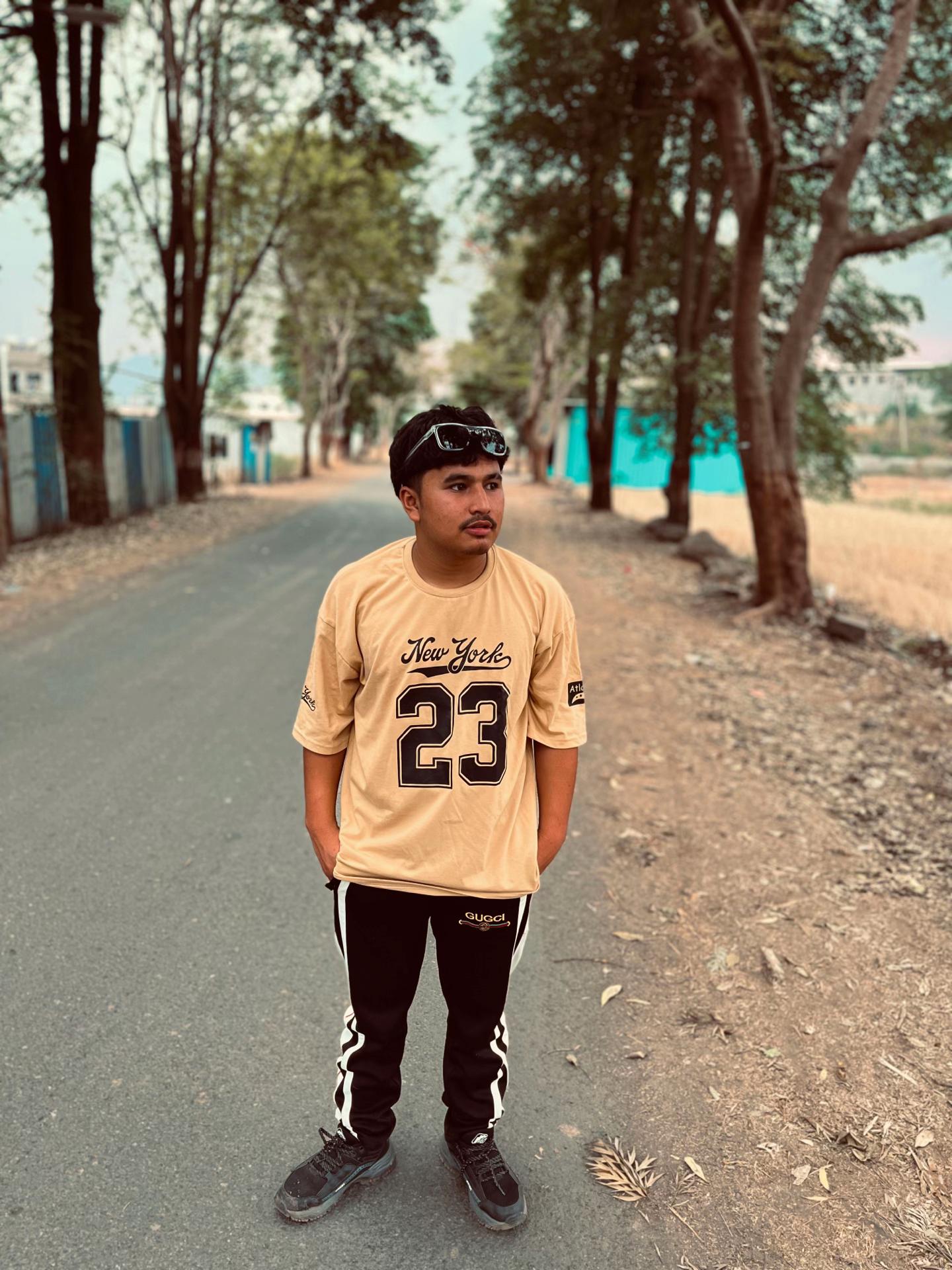 @mr_ D&ecirc;ũba th&acirc;k&uuml;r&icirc;🤪