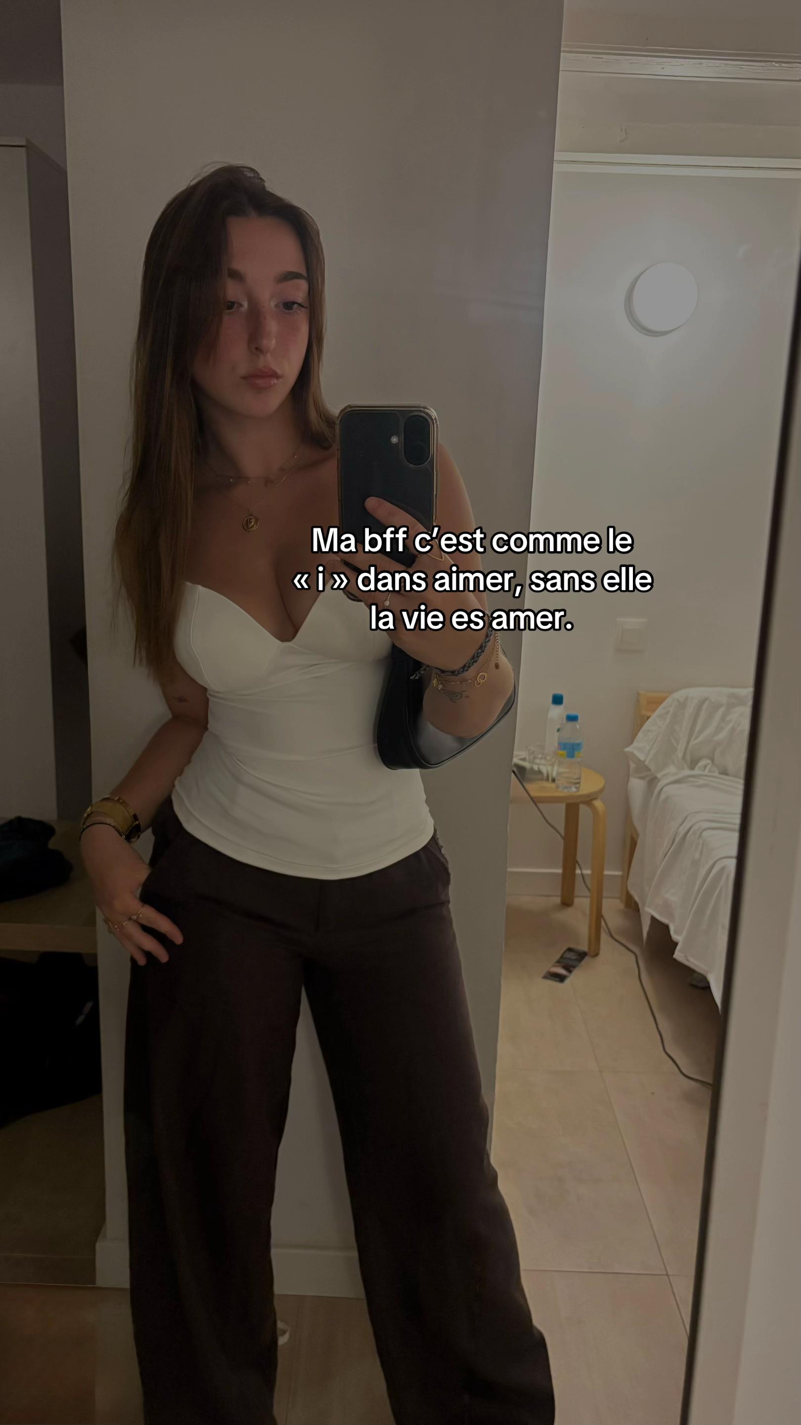 @Ad&egrave;le 💋
