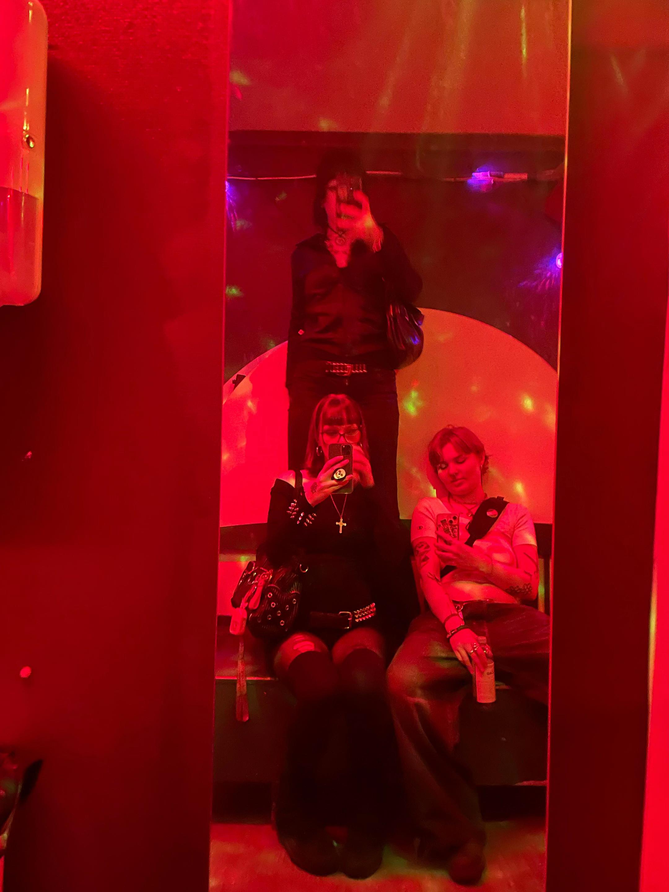 @mandapanda🖤🦇💞