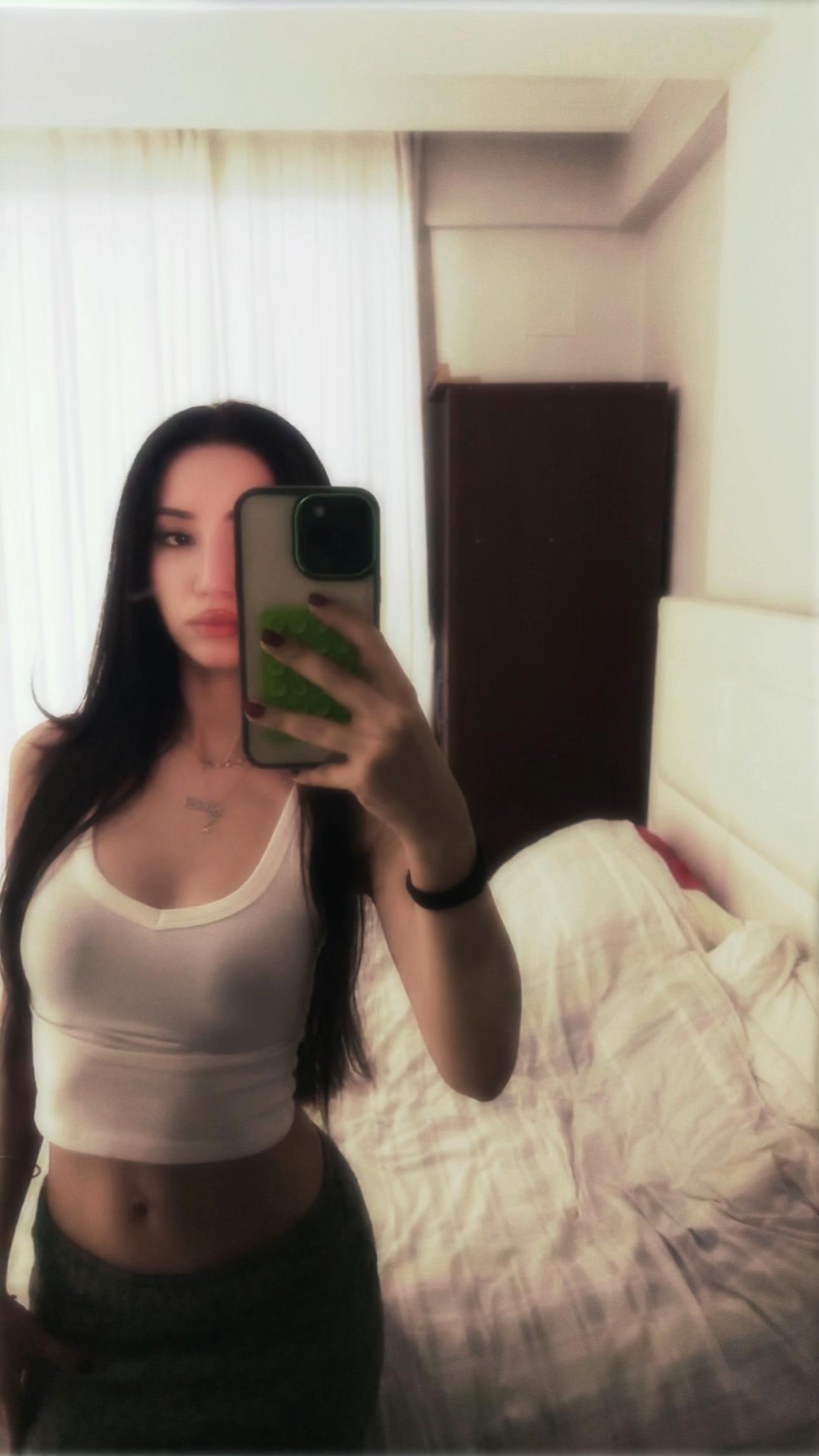 @🕸️🕸️