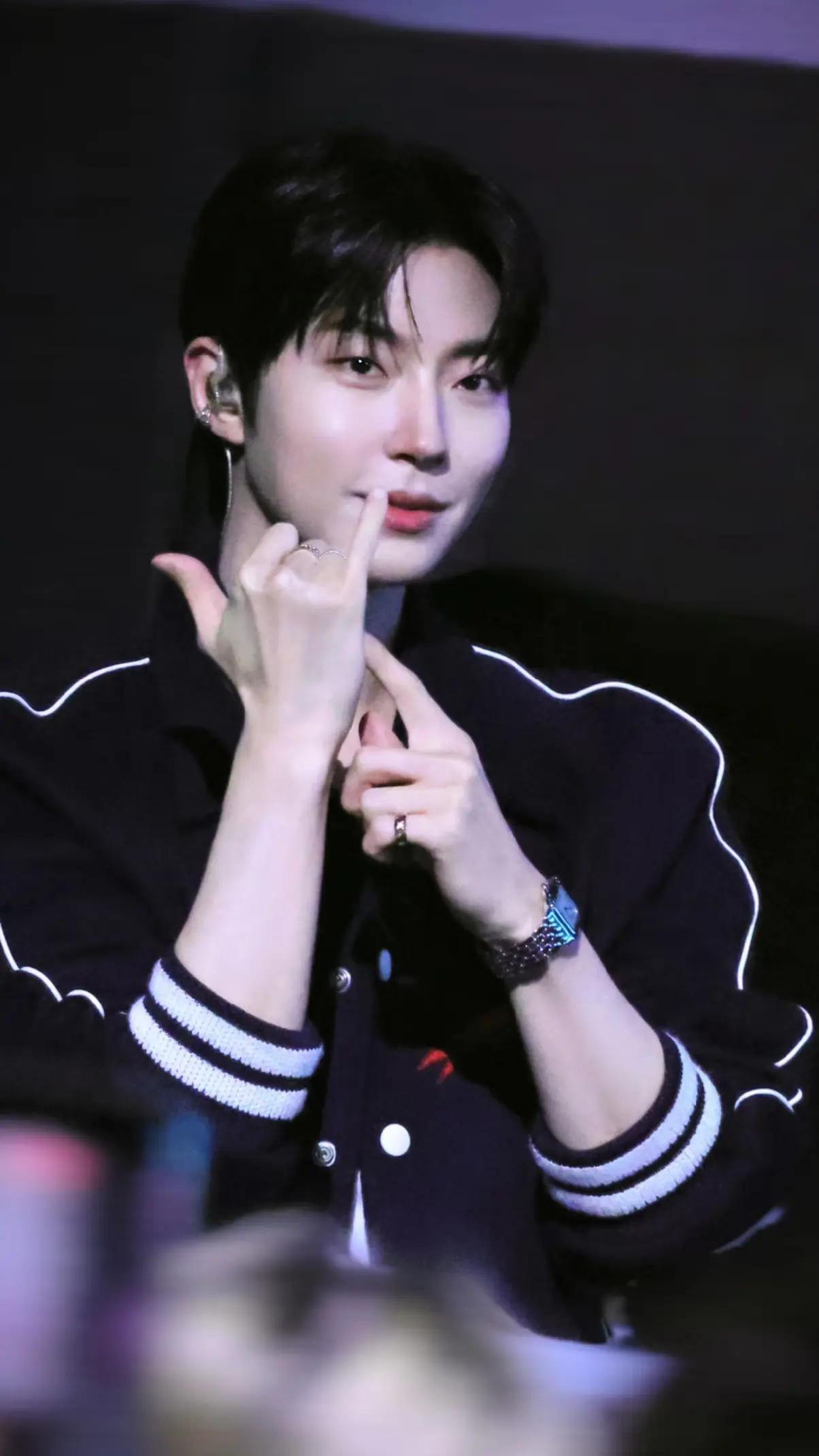 @pacarnya inyoupii🦊