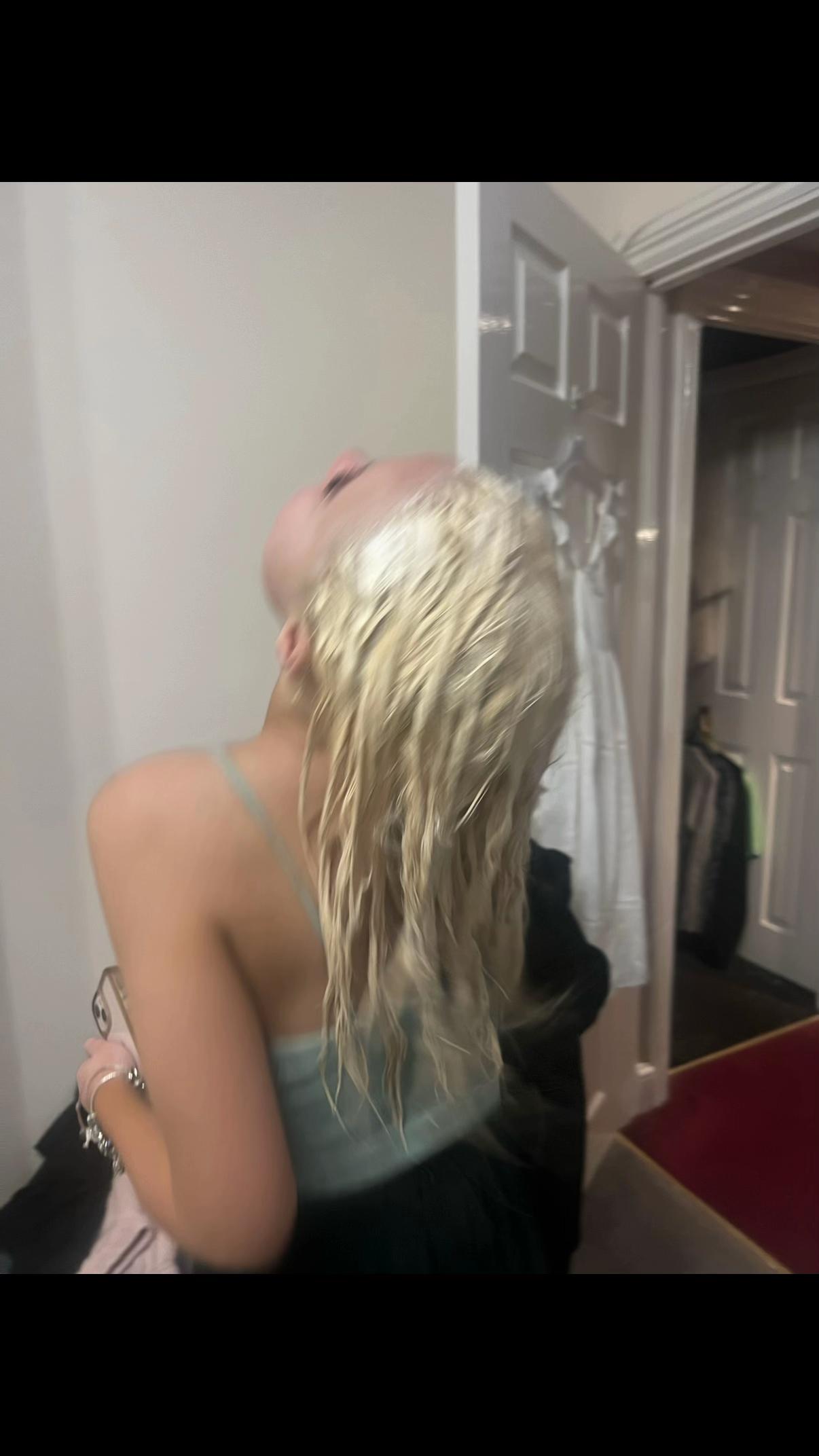@Aniyspammiieeee