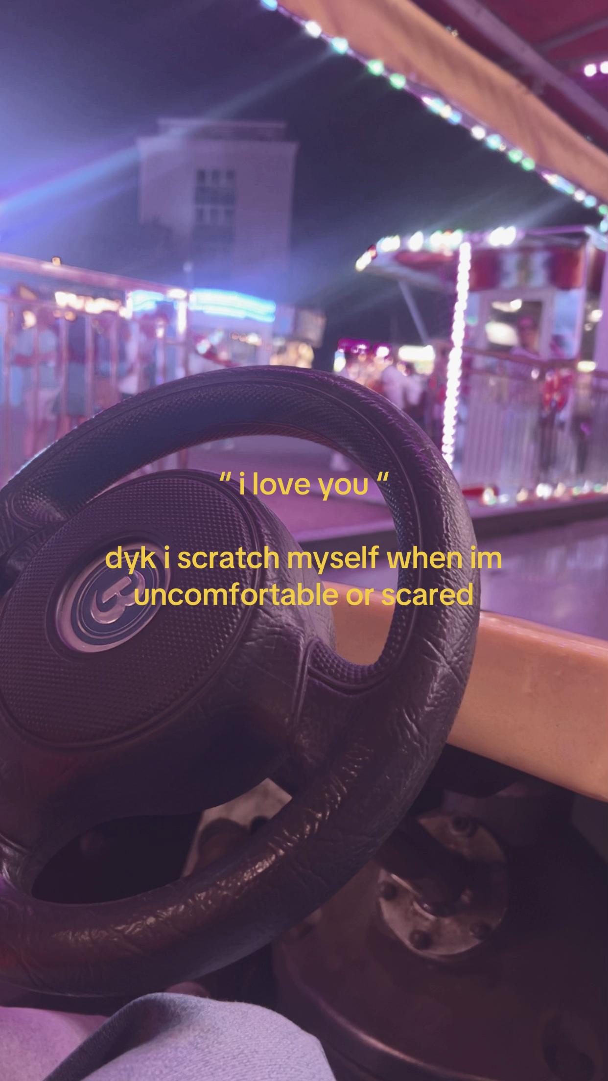 @𝗌𝖾𝖼𝗋𝖾𝗍 🦦