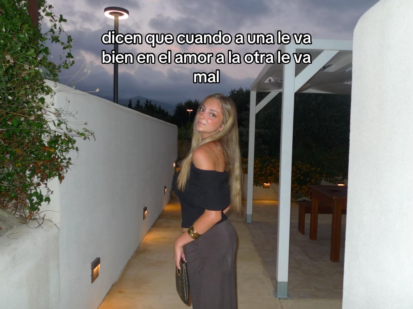@chloediez_