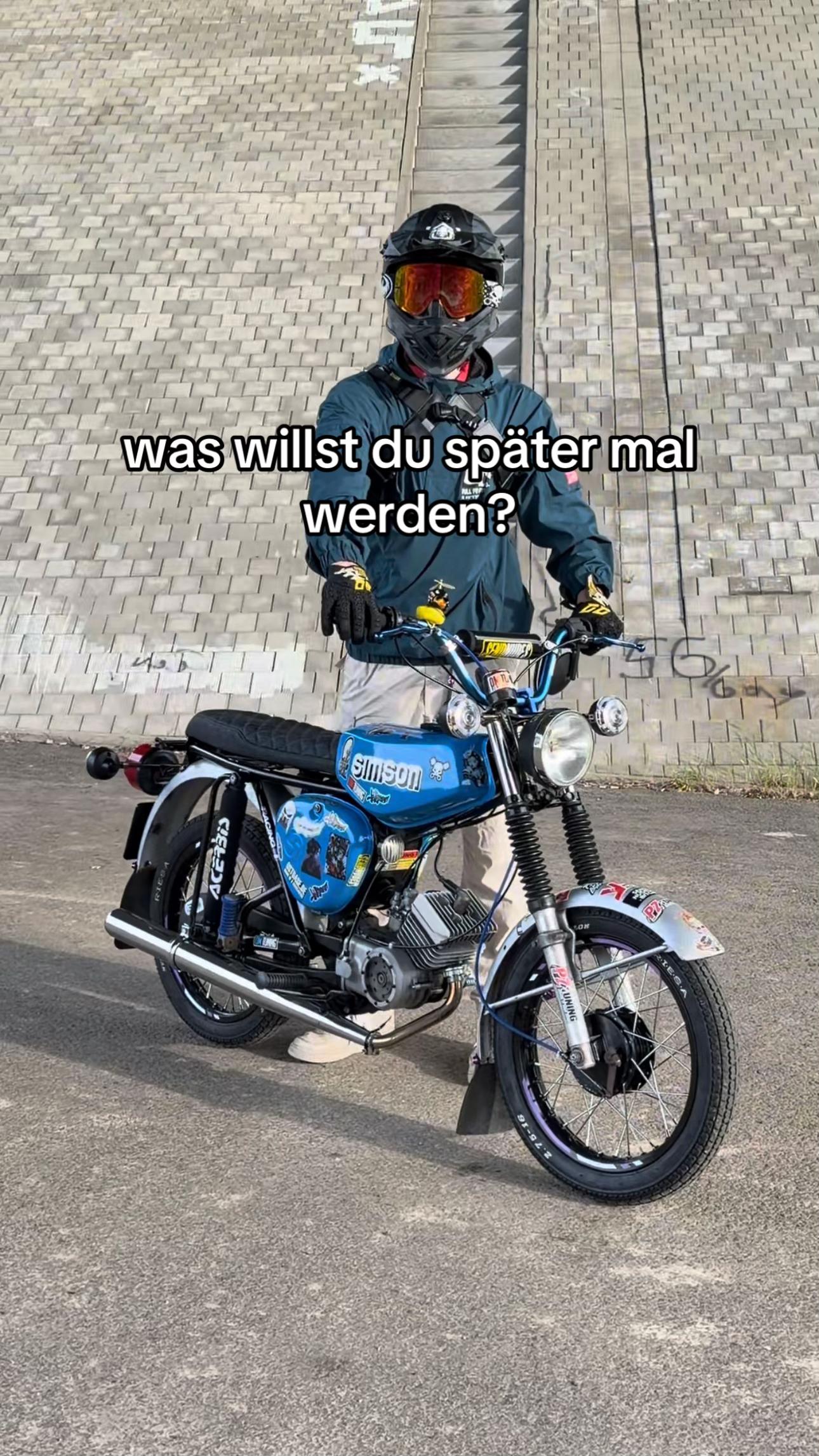 @Elias🚀