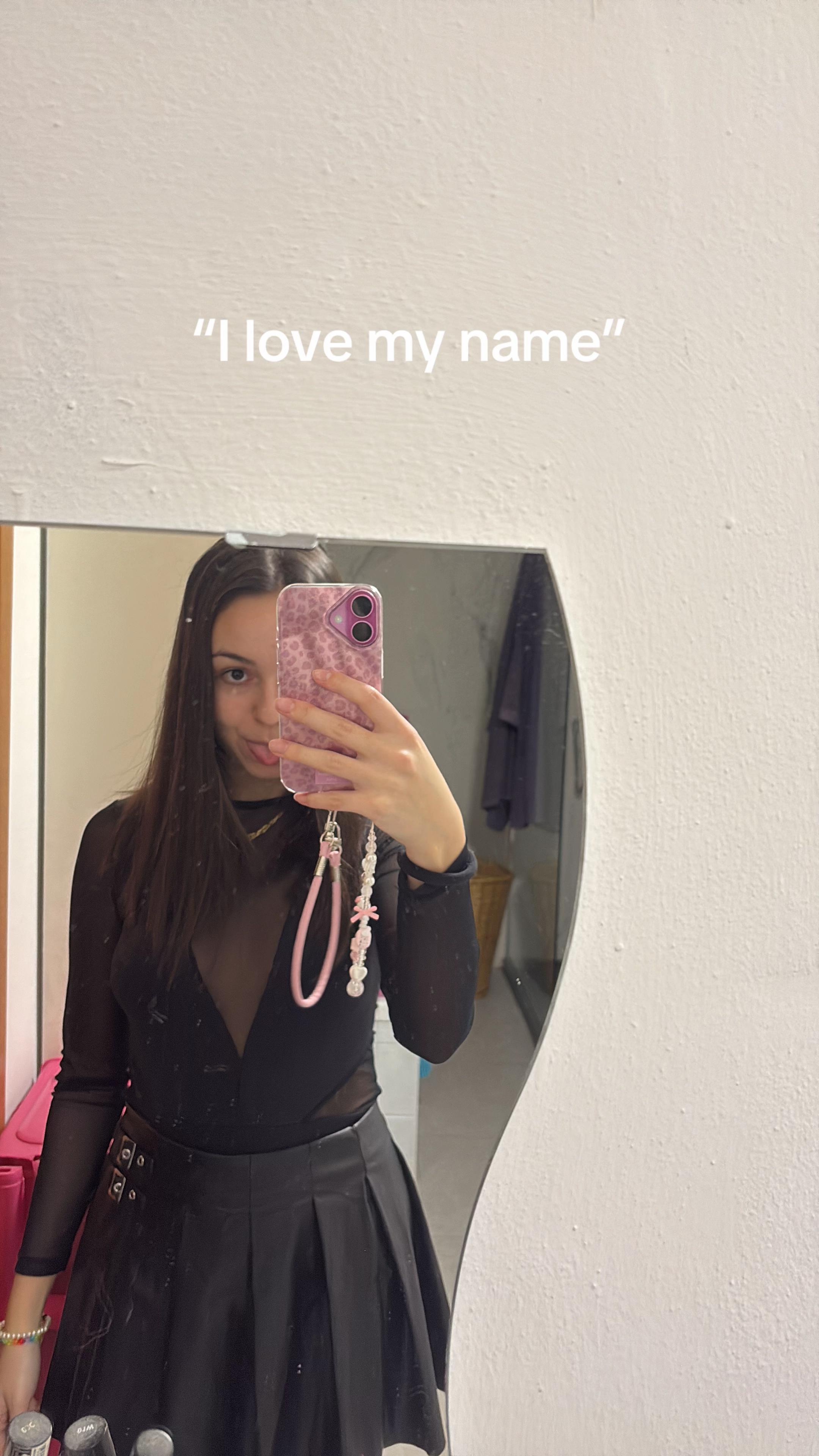 @Asia🌪️