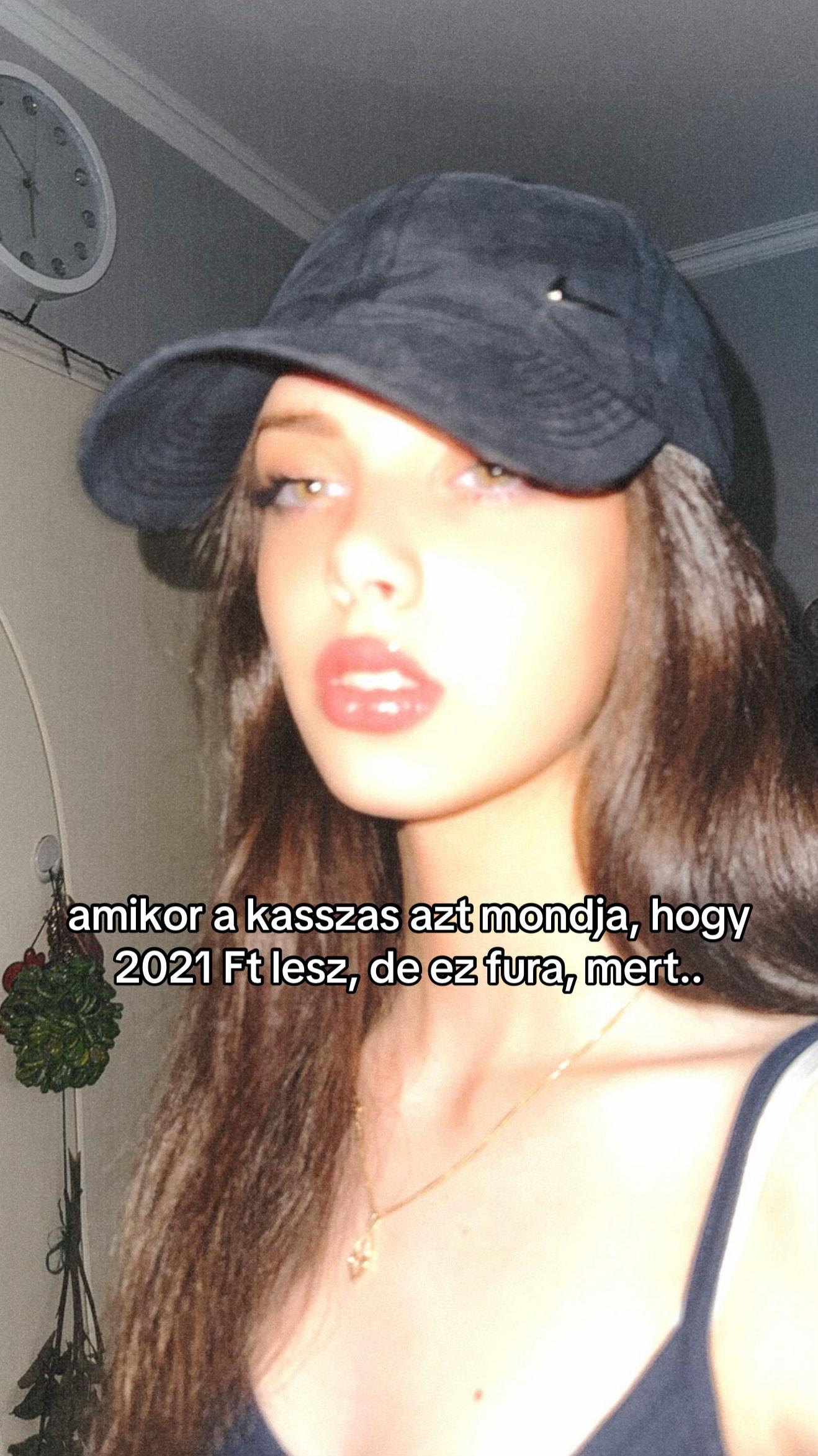 @csengusz