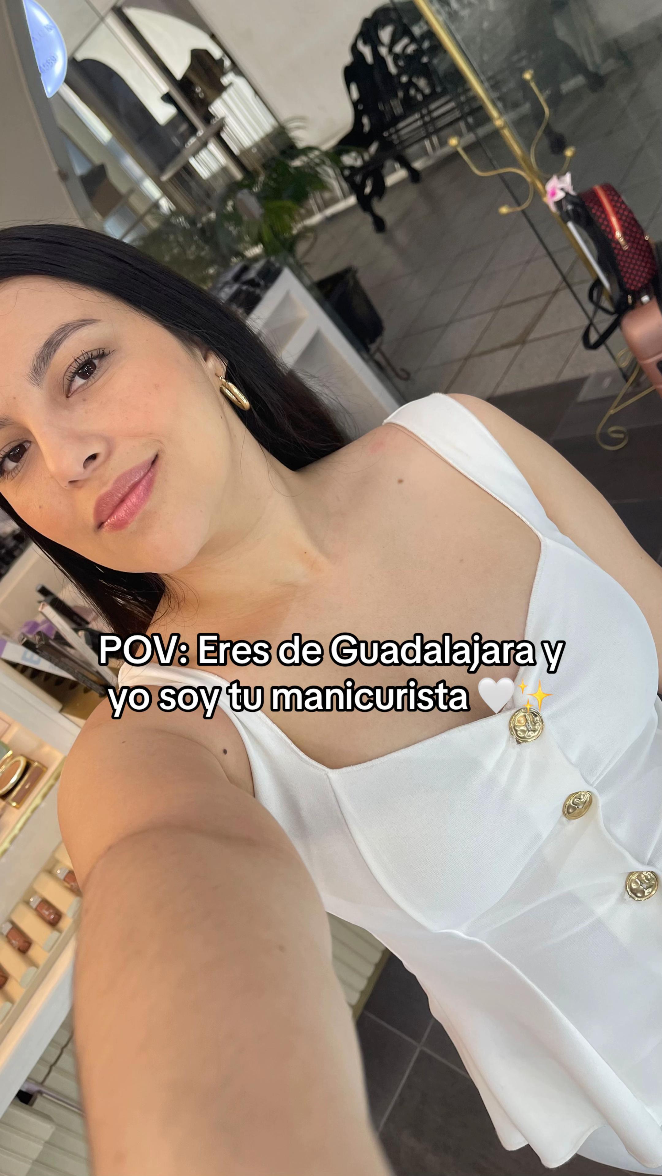 @Alejandra Barajas✨