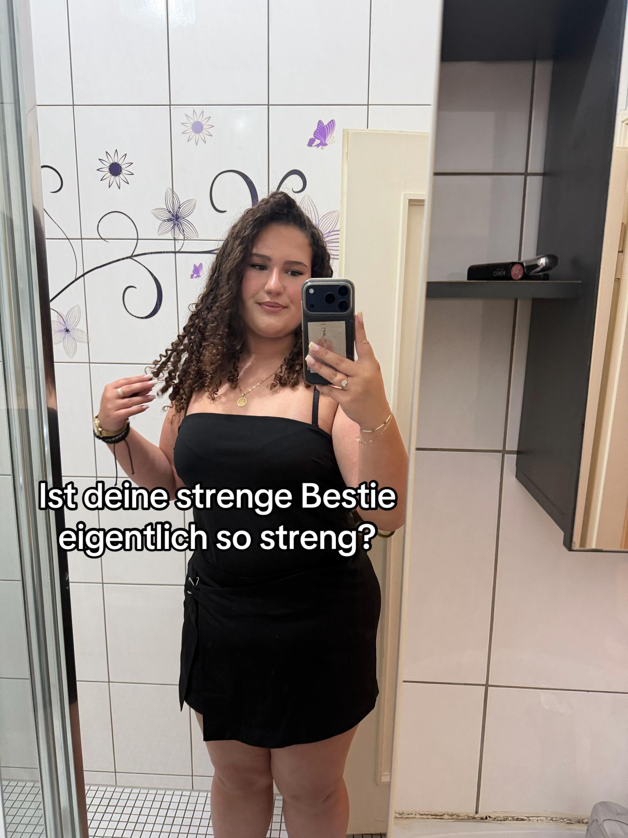 @Itsninaaa
