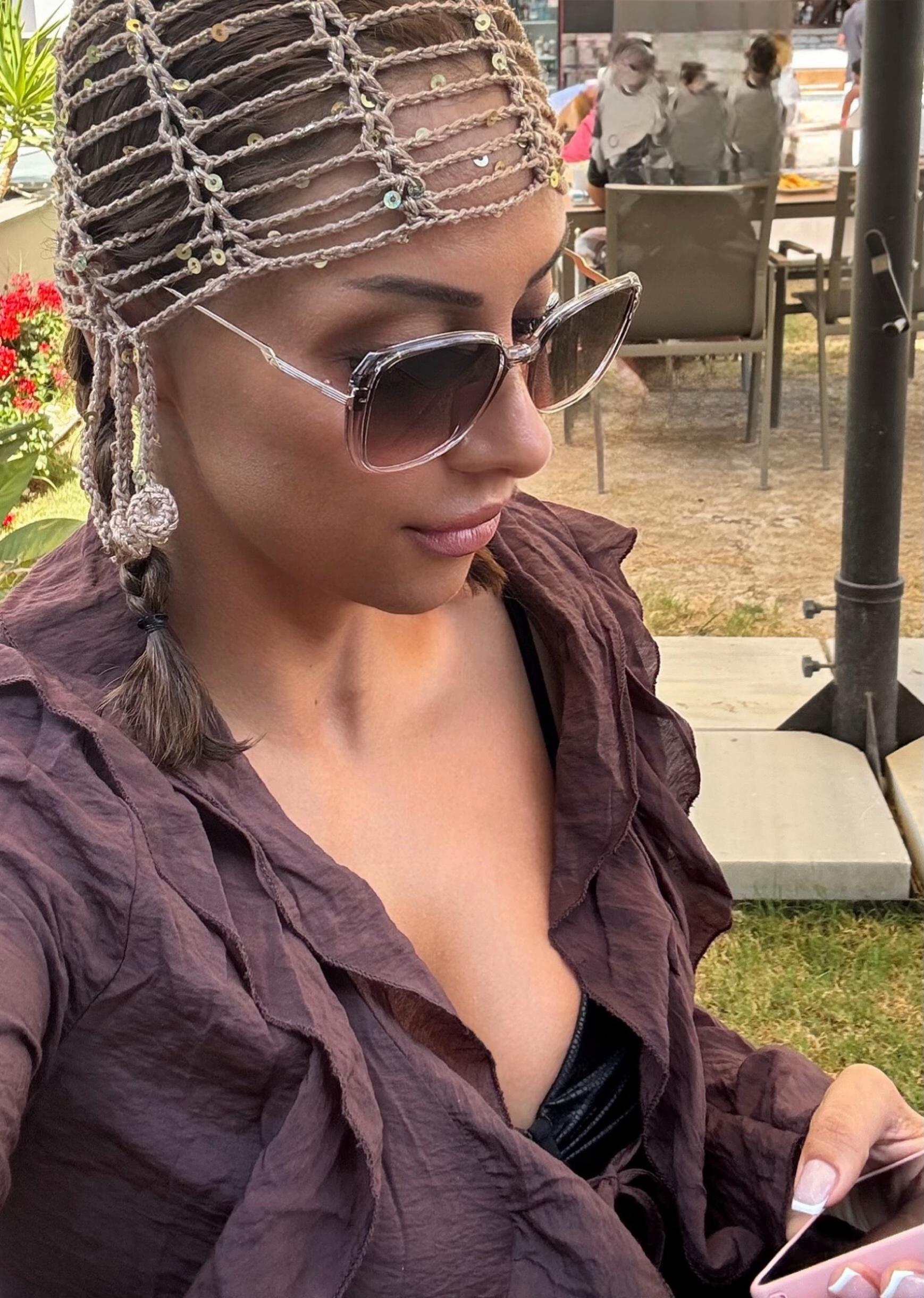@Esen&ccedil;elikofficial