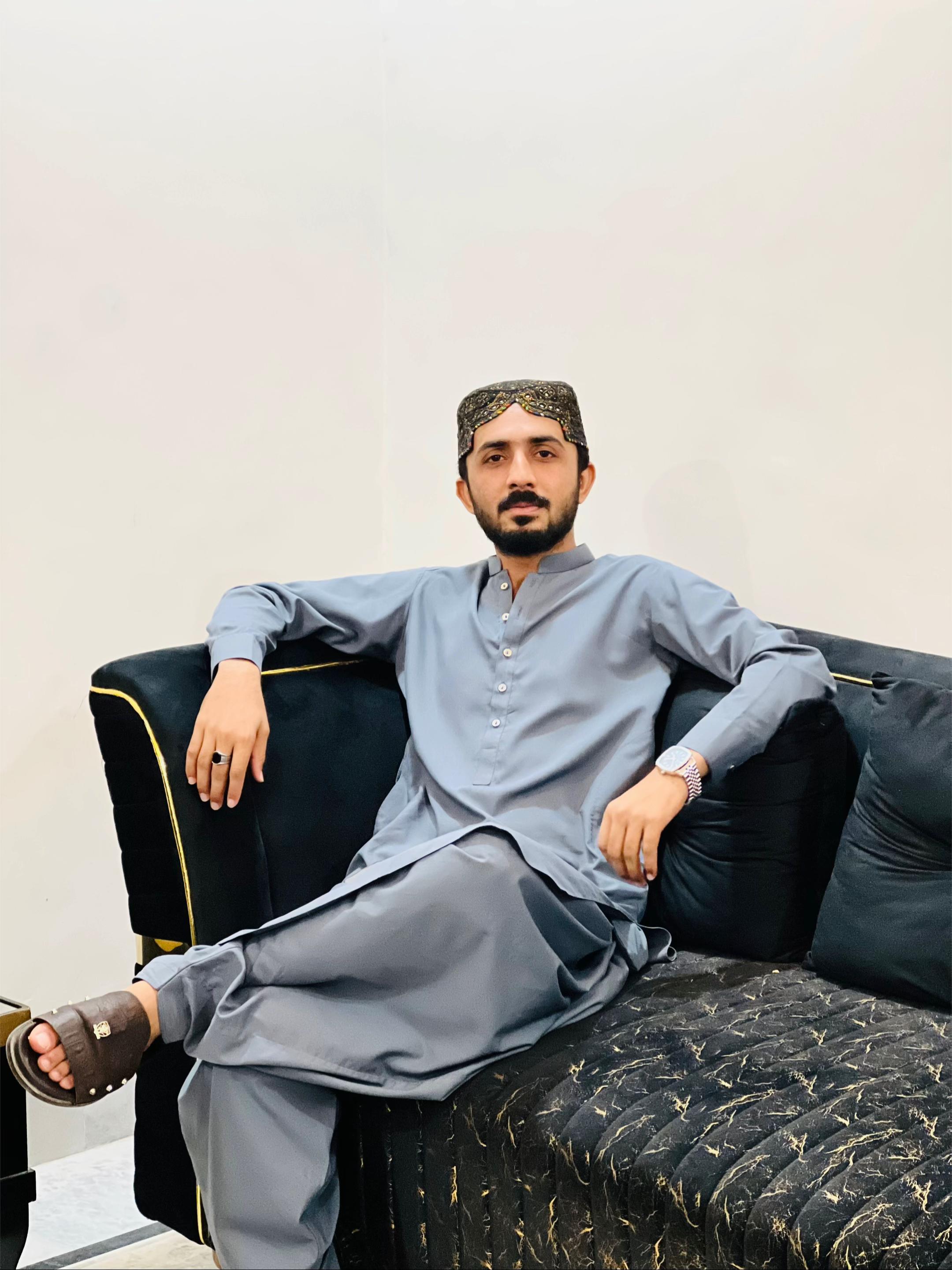 @👑Ahsan Panhyar👑