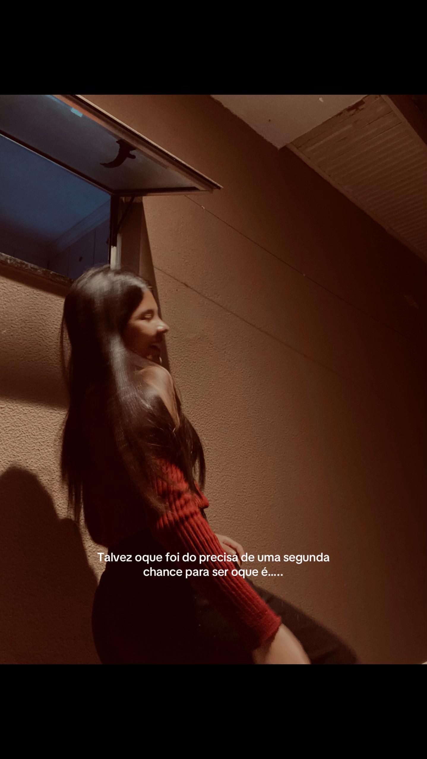 @julia_moreiira