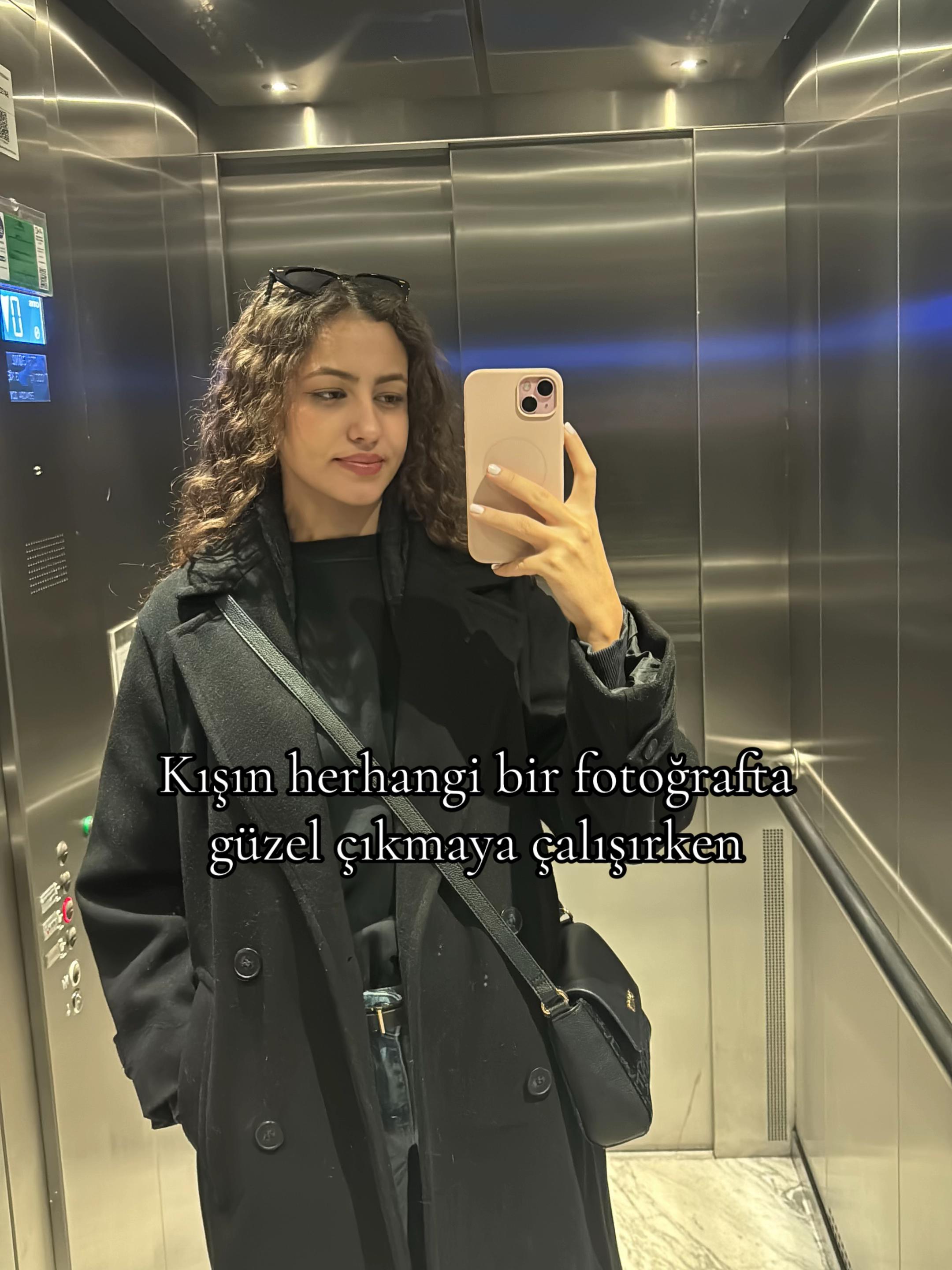 @Ceren Sarı&ccedil;alı