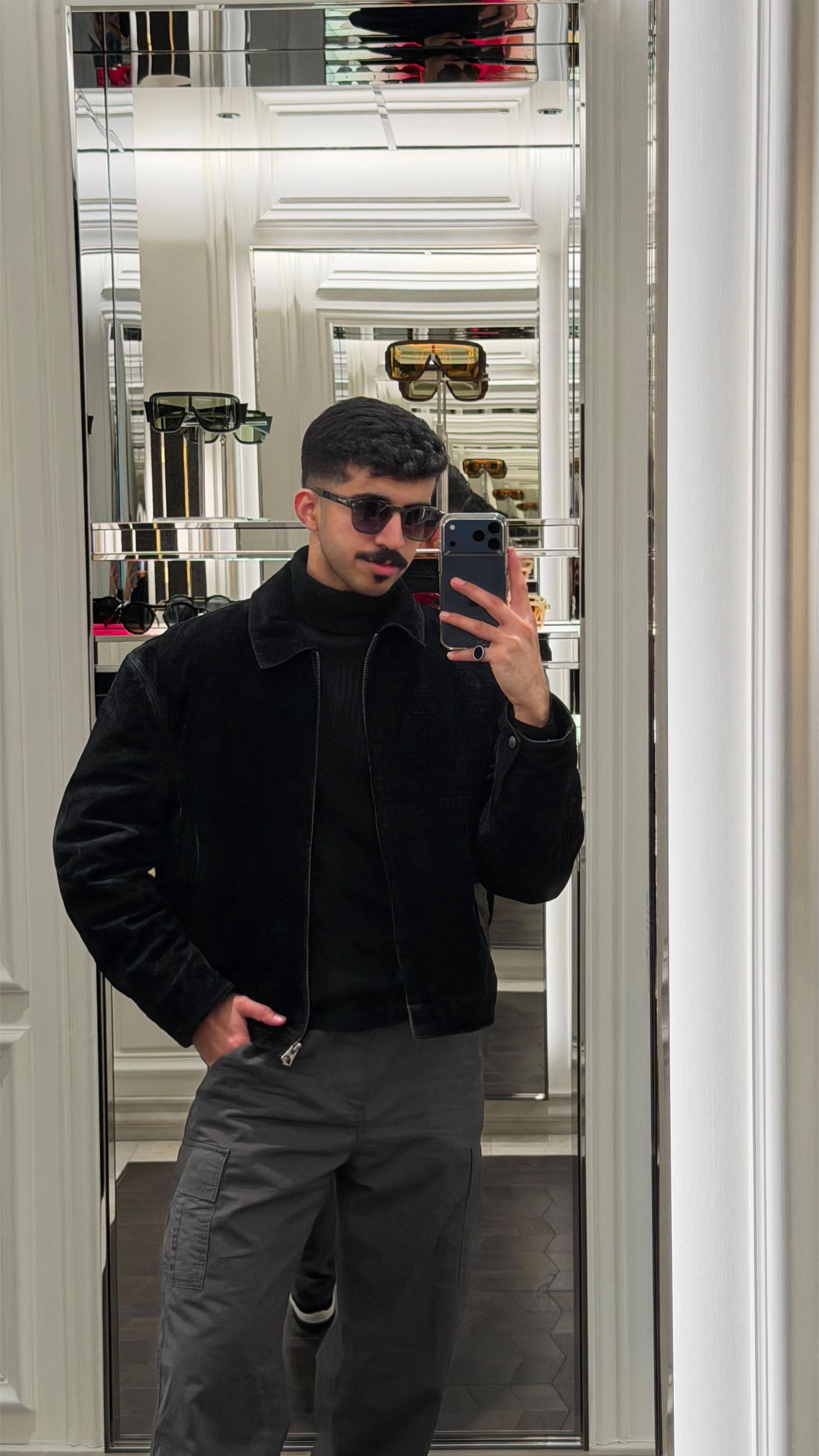 @Az🎖️