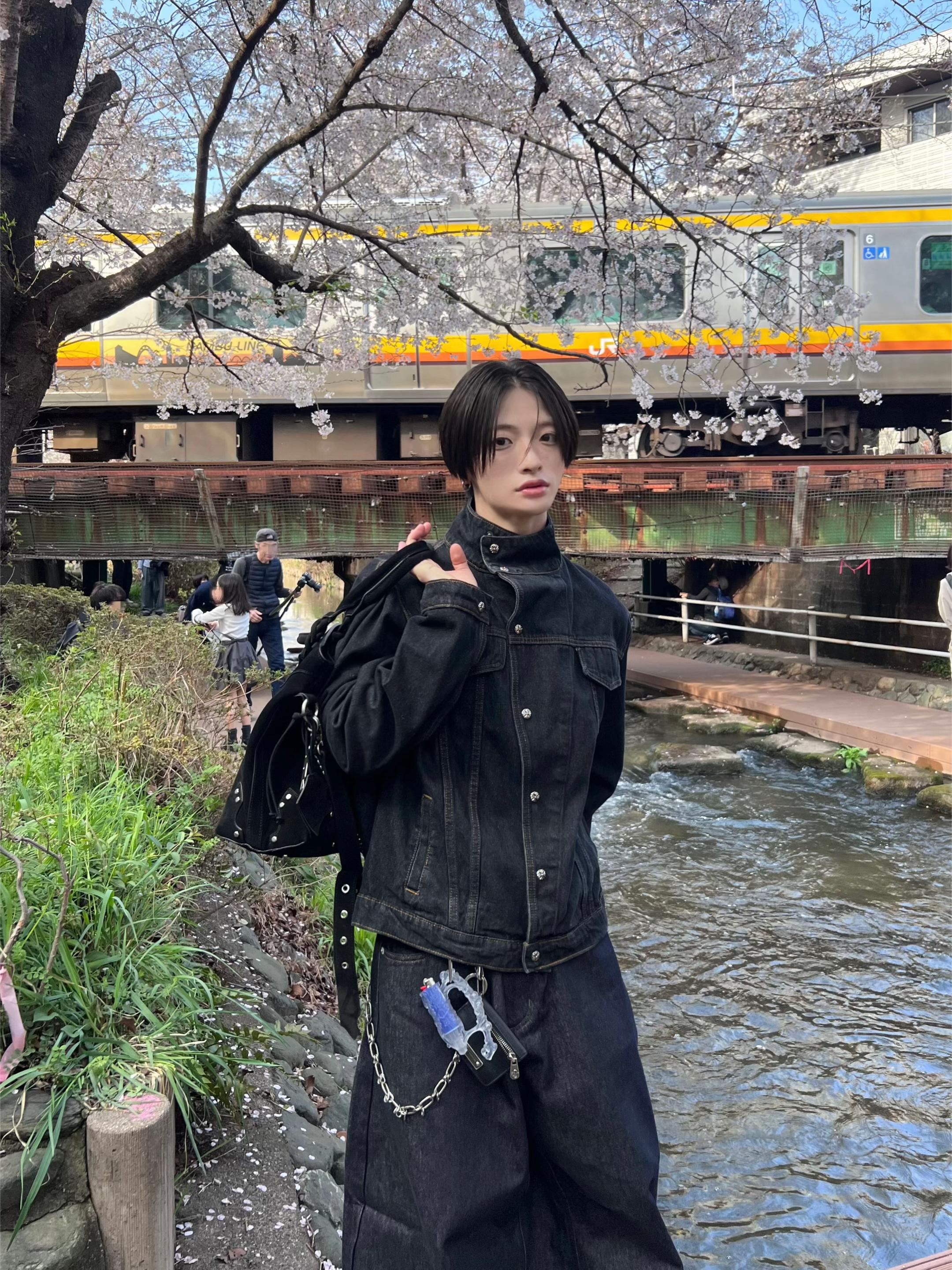 @ꓵꓤⱯꓘIH(インスタきてね)