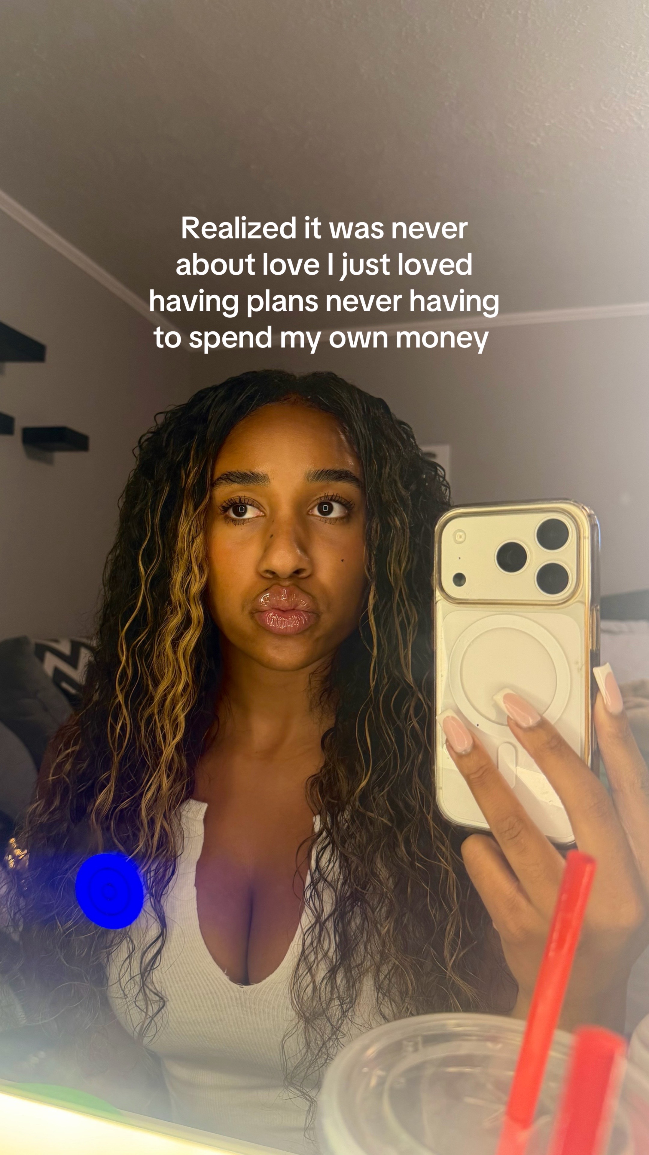 @Alani Simone