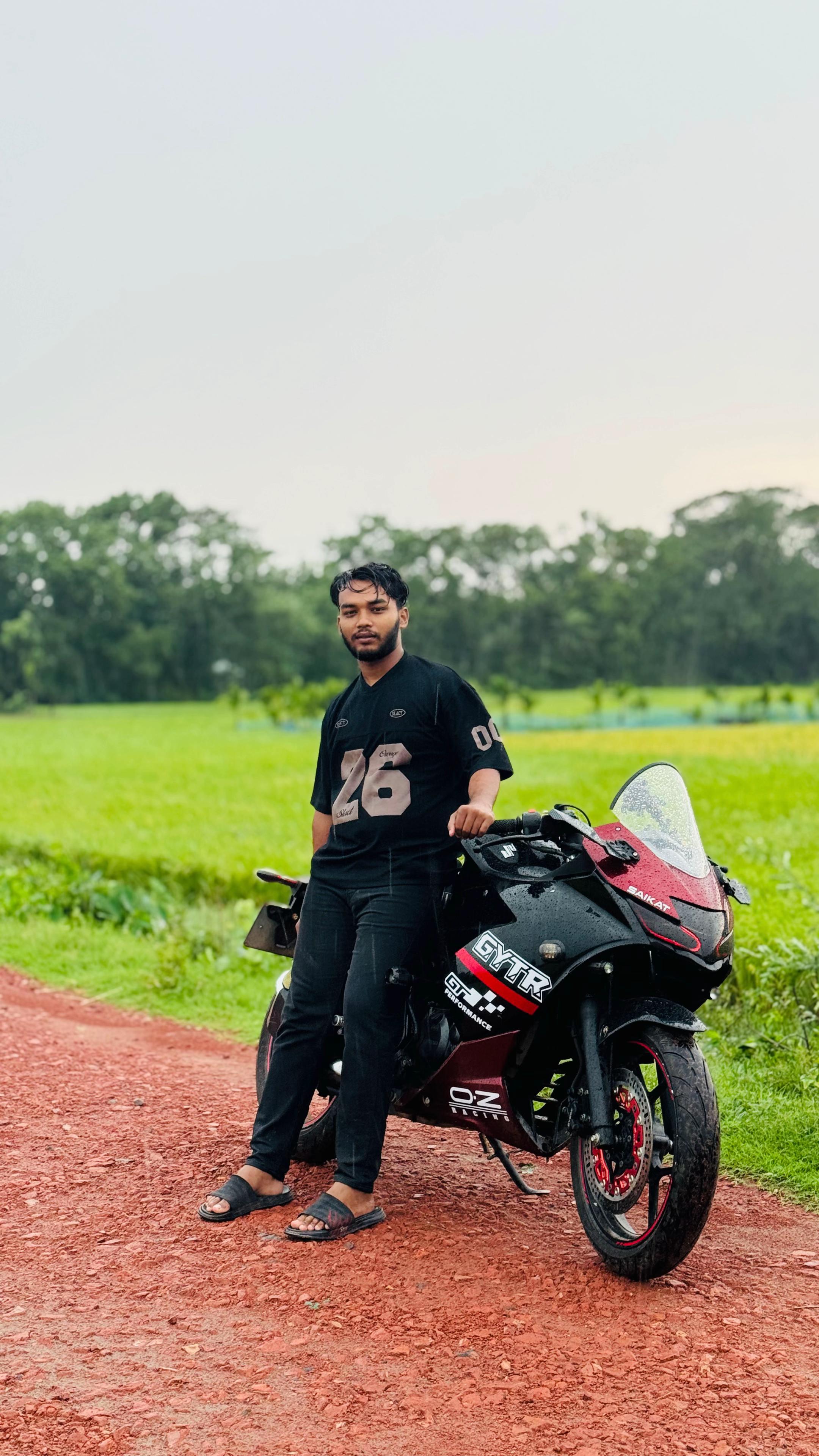 @SAIKAT❣️AKHI