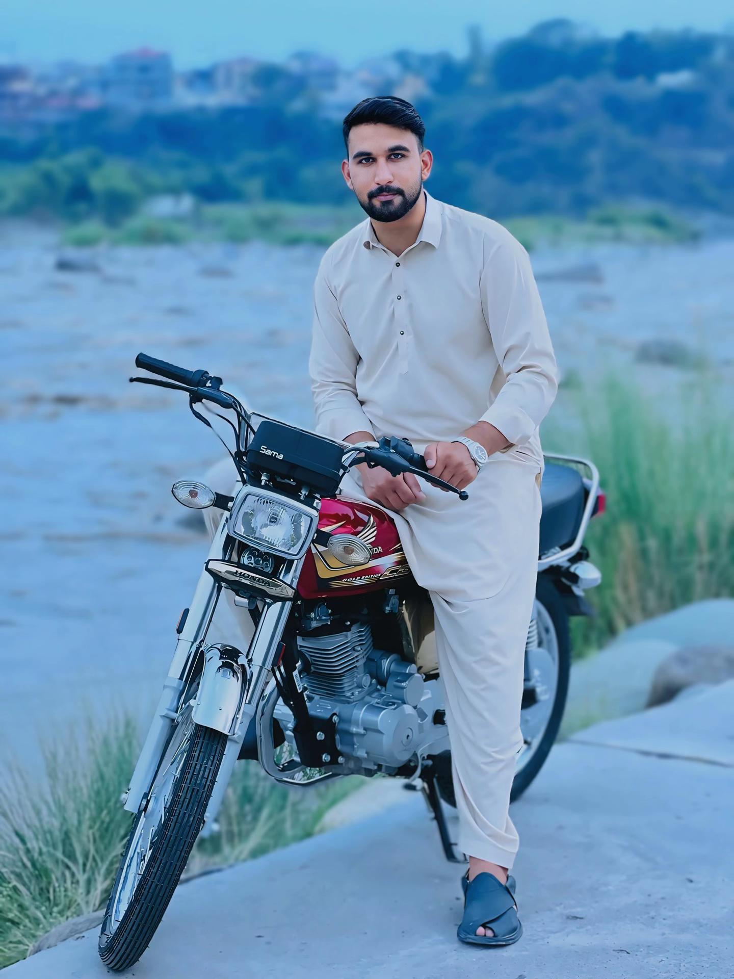 @کشمیری